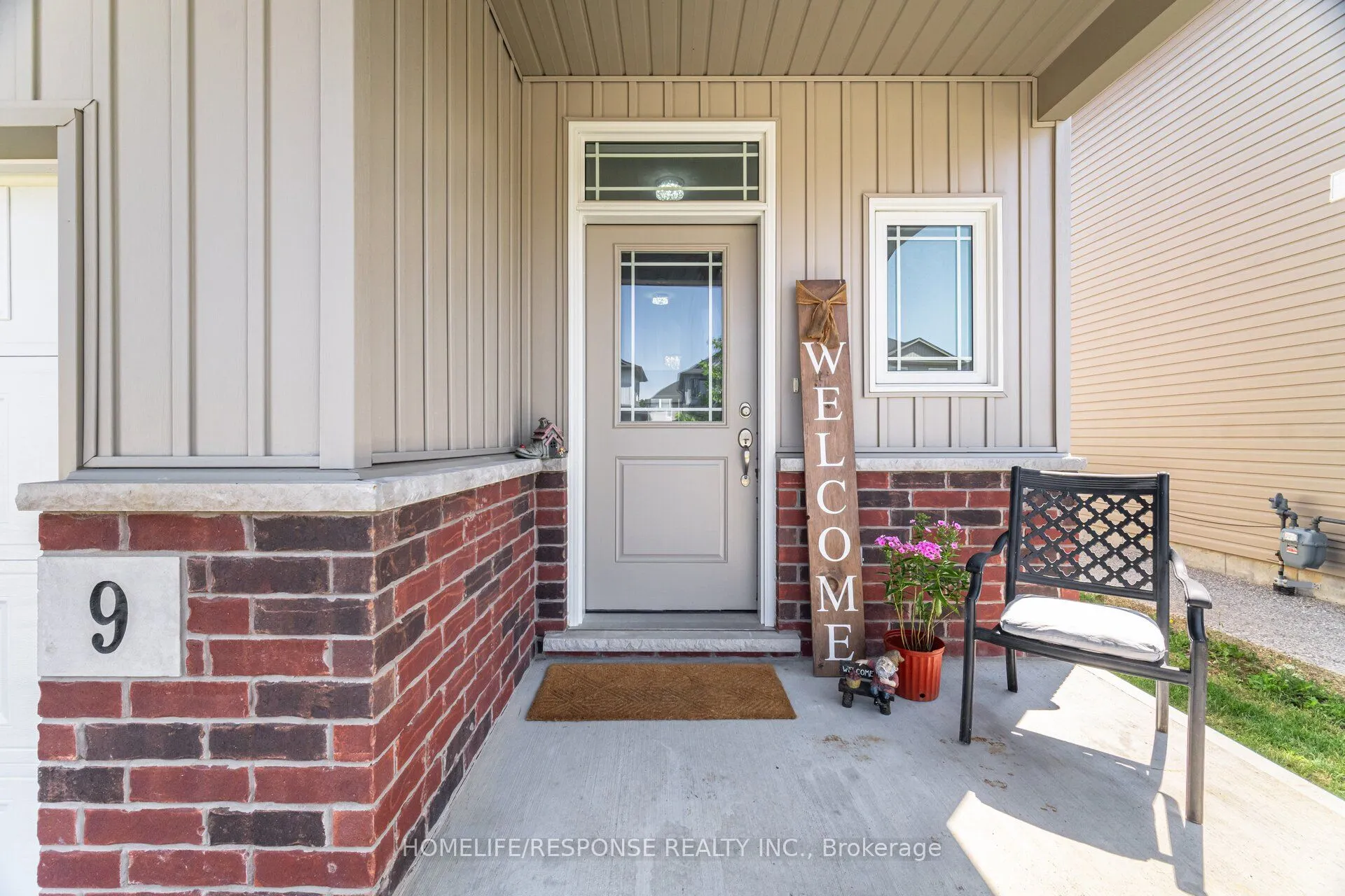 9 BOWMAN Crescent