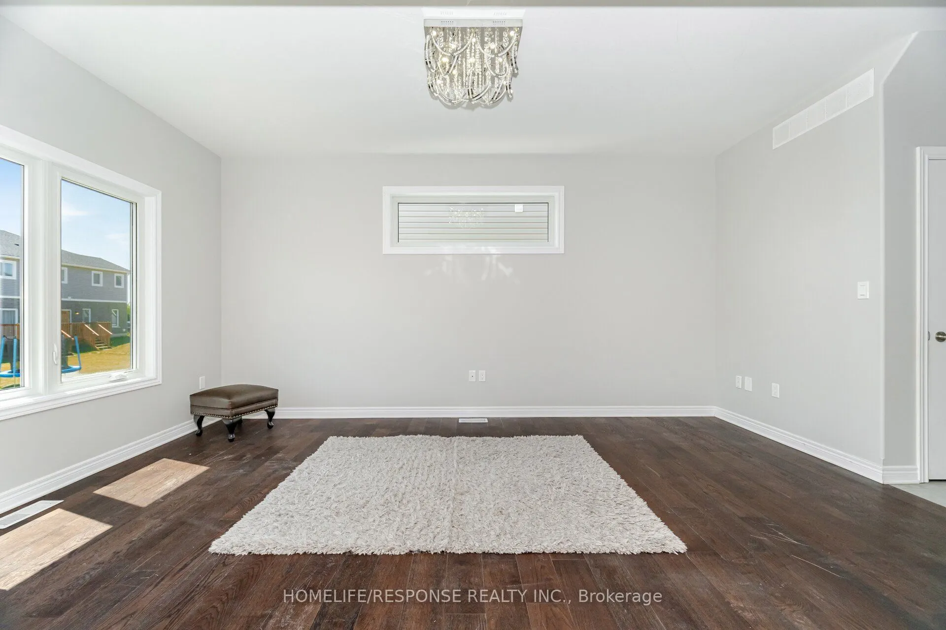 9 BOWMAN Crescent