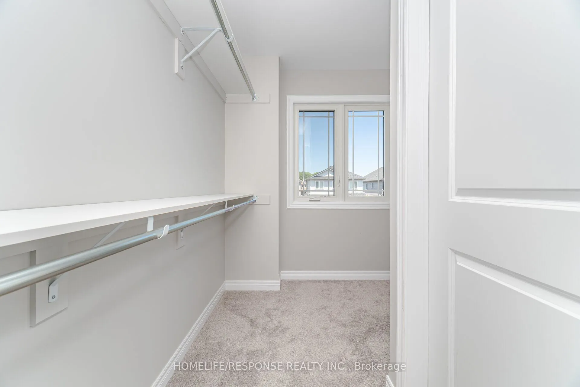 9 BOWMAN Crescent