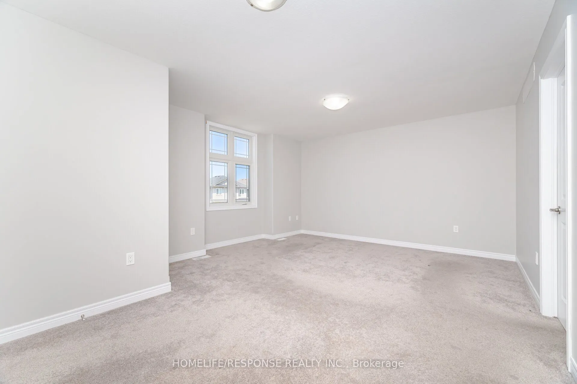 9 BOWMAN Crescent