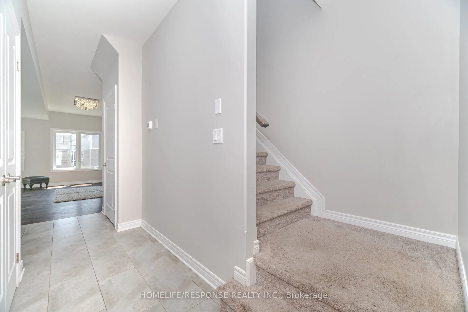 9 BOWMAN Crescent