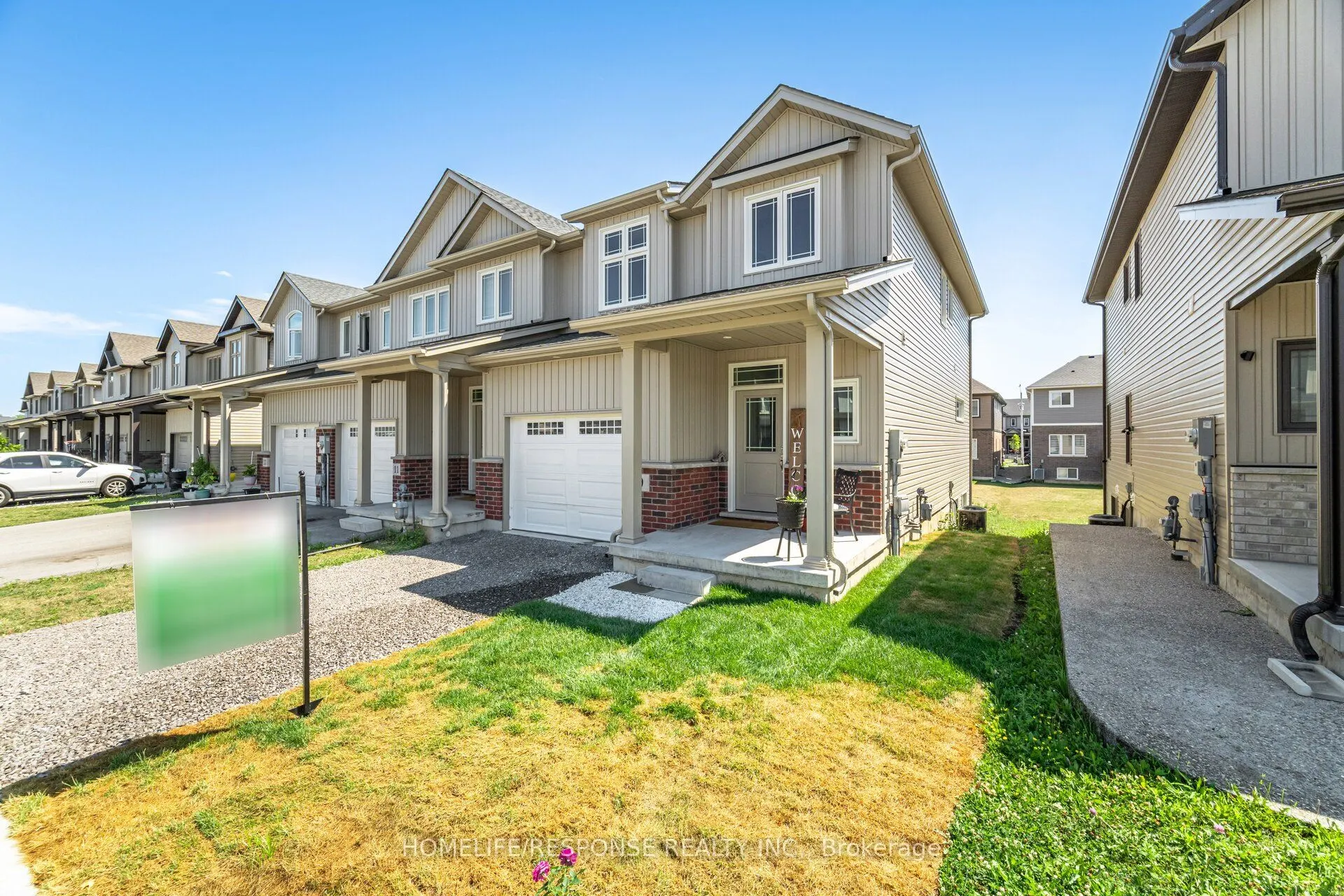 9 BOWMAN Crescent