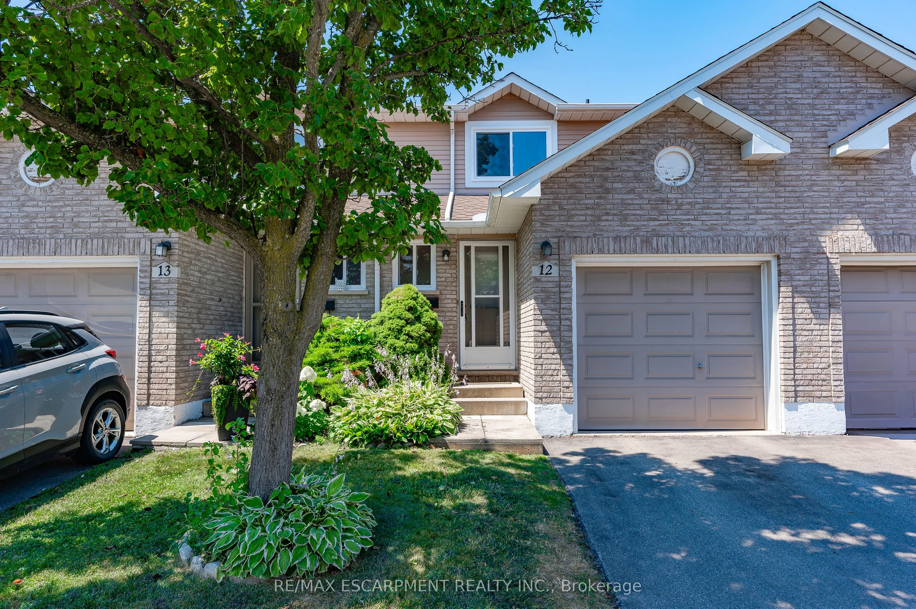610 Barton Street, #12
