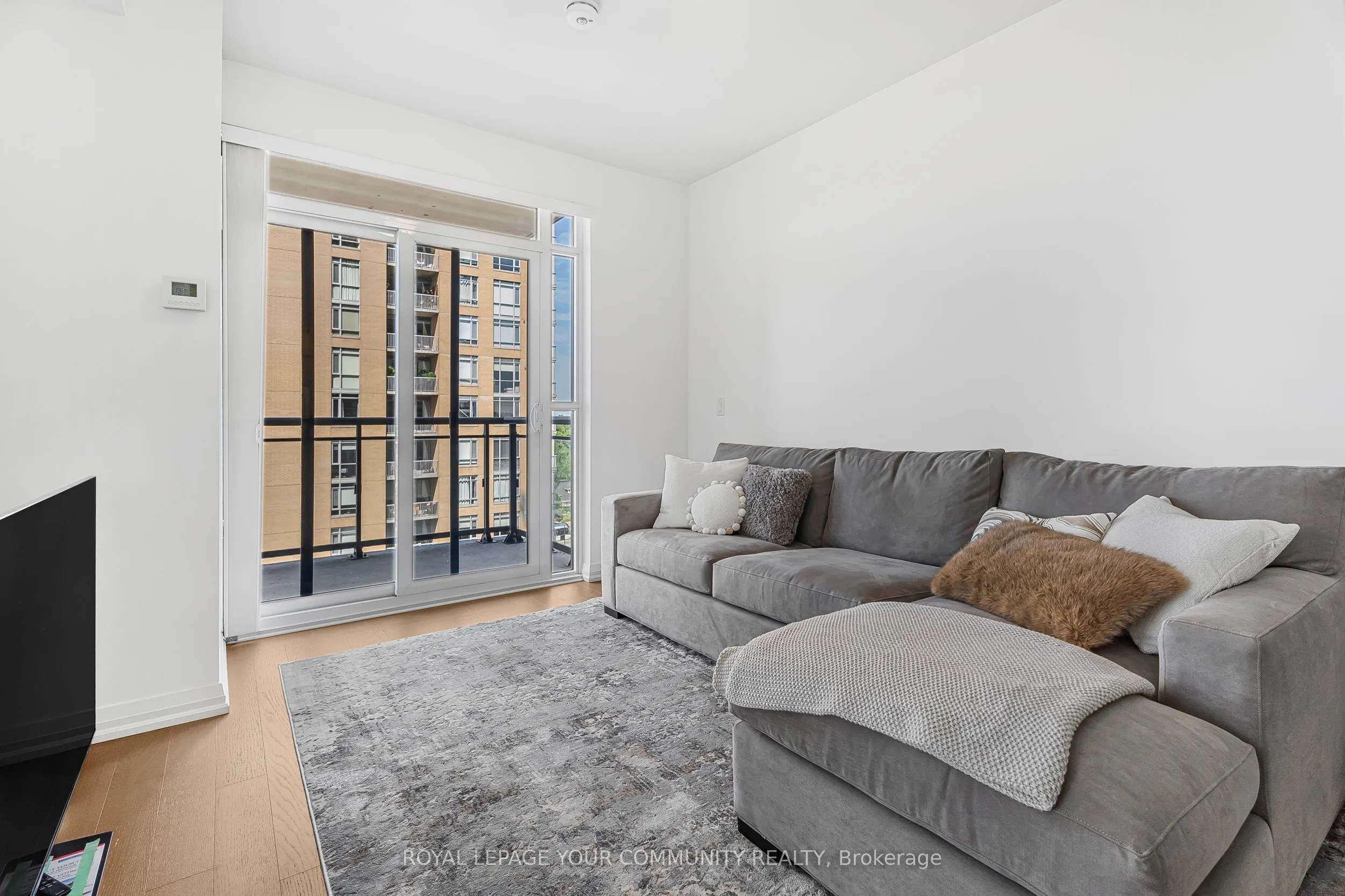 155 Caroline Street, #802