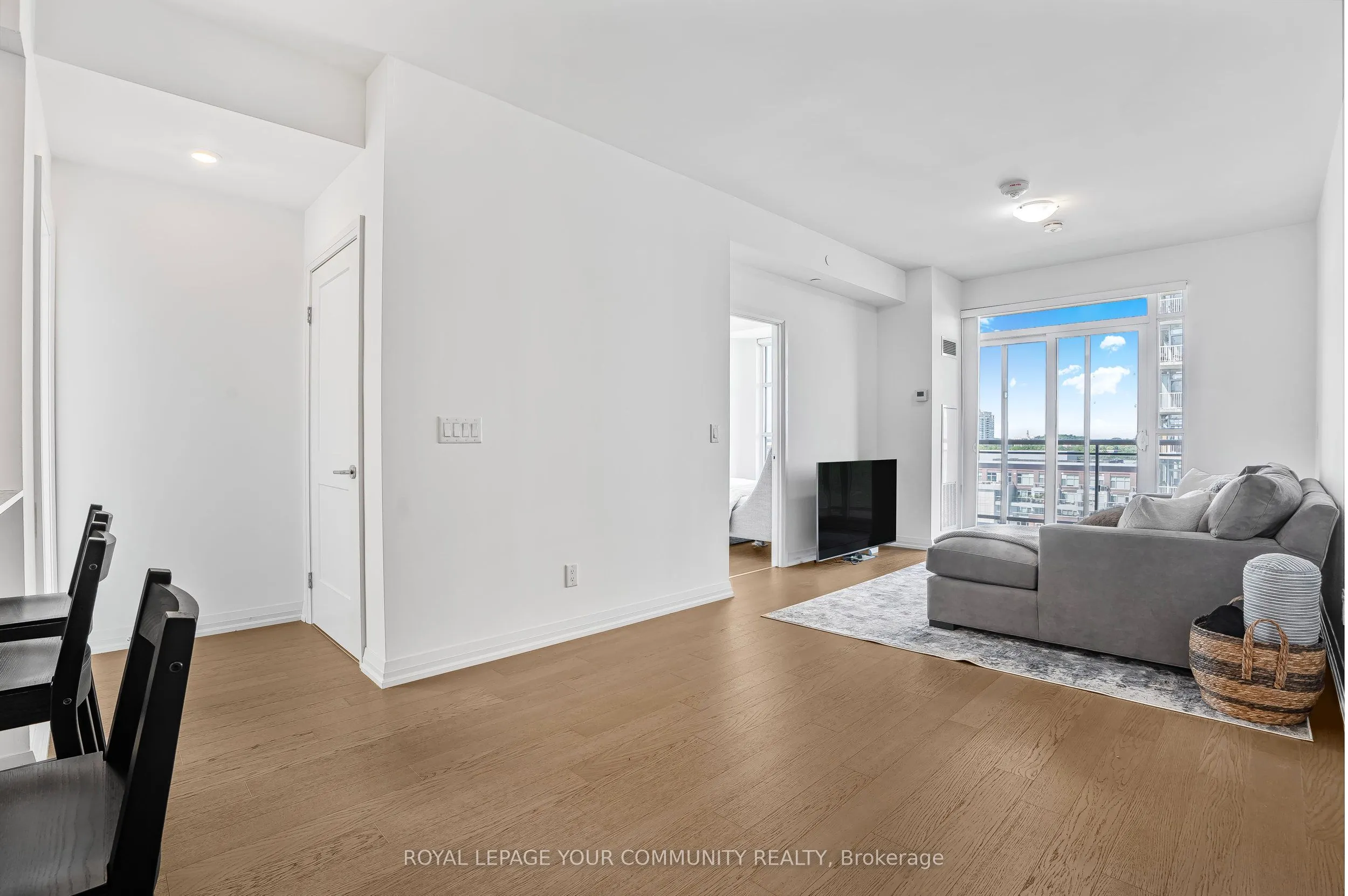 155 Caroline Street, #802