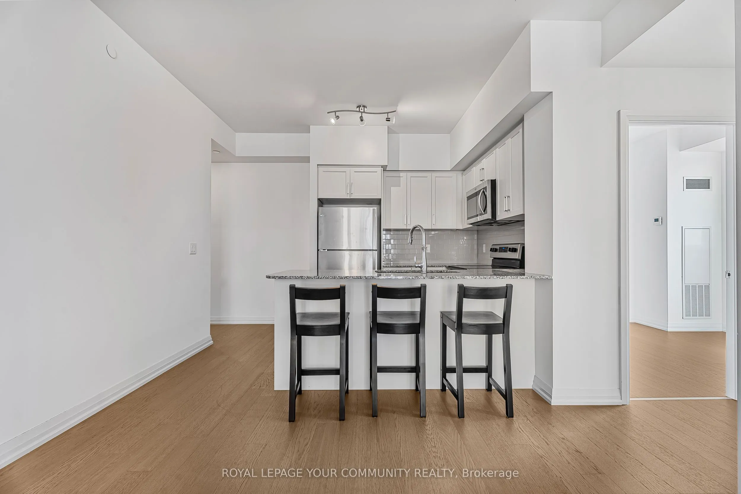 155 Caroline Street, #802