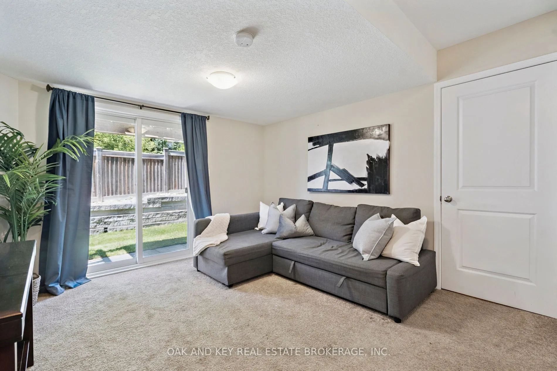 750 Lawrence Street, #11