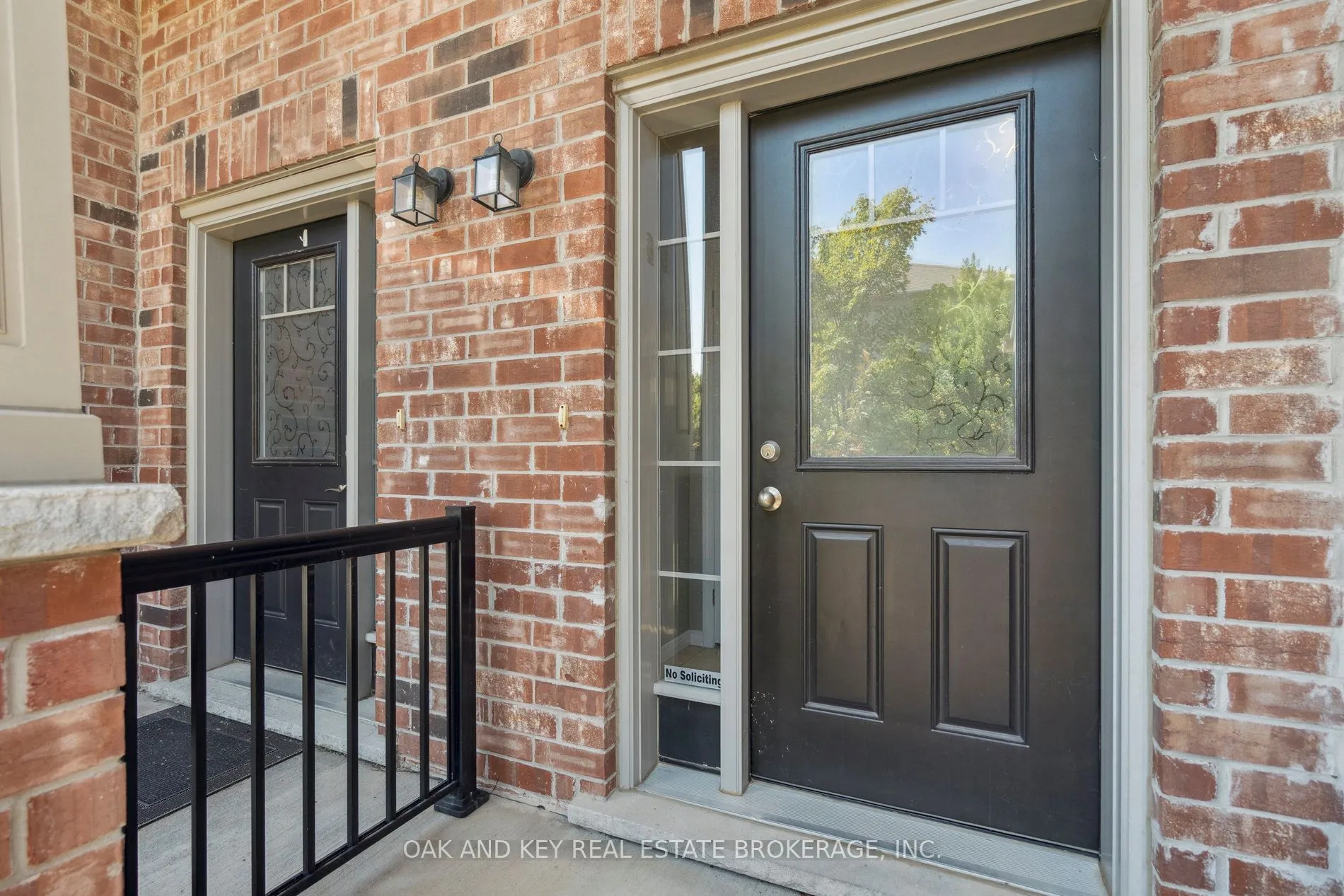 750 Lawrence Street, #11