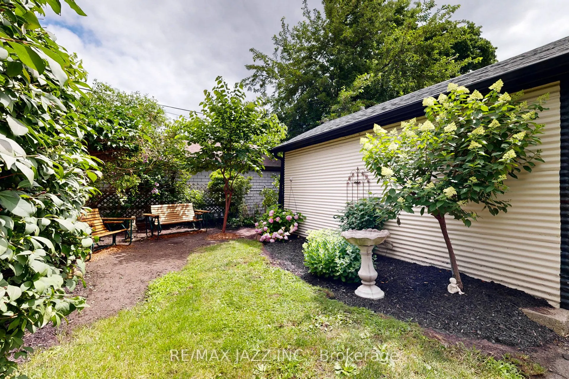243 Brant Avenue