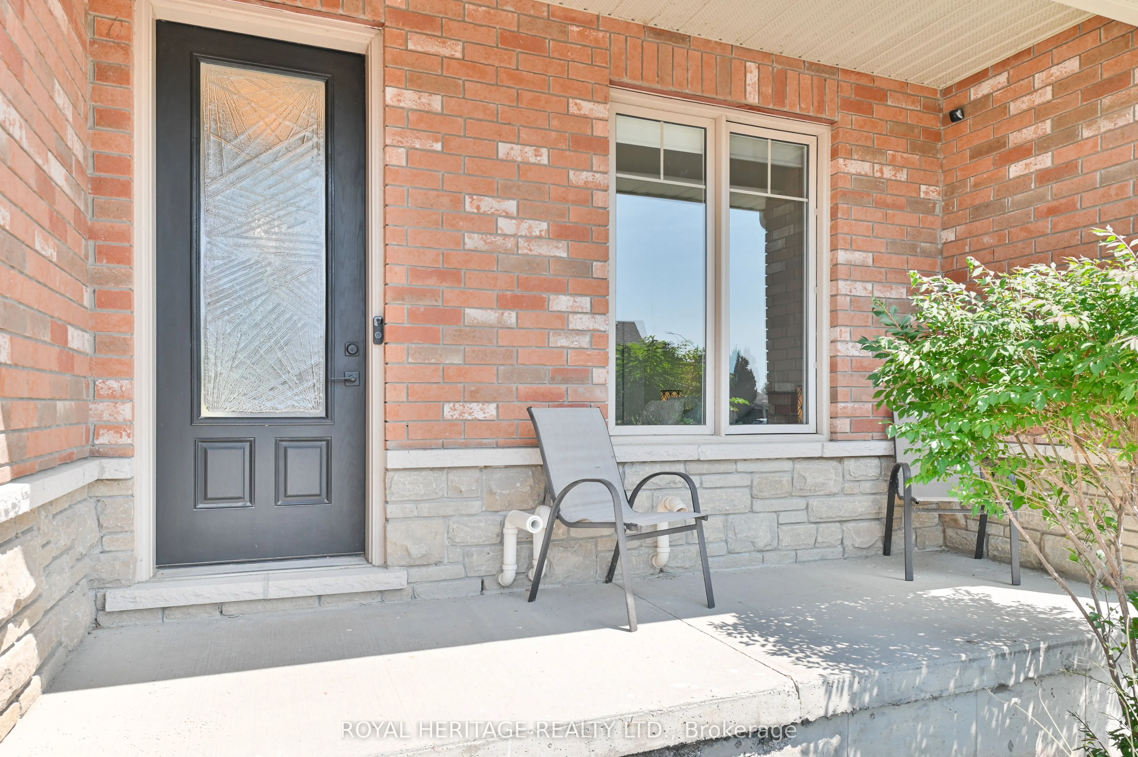 4 Kingfisher Drive