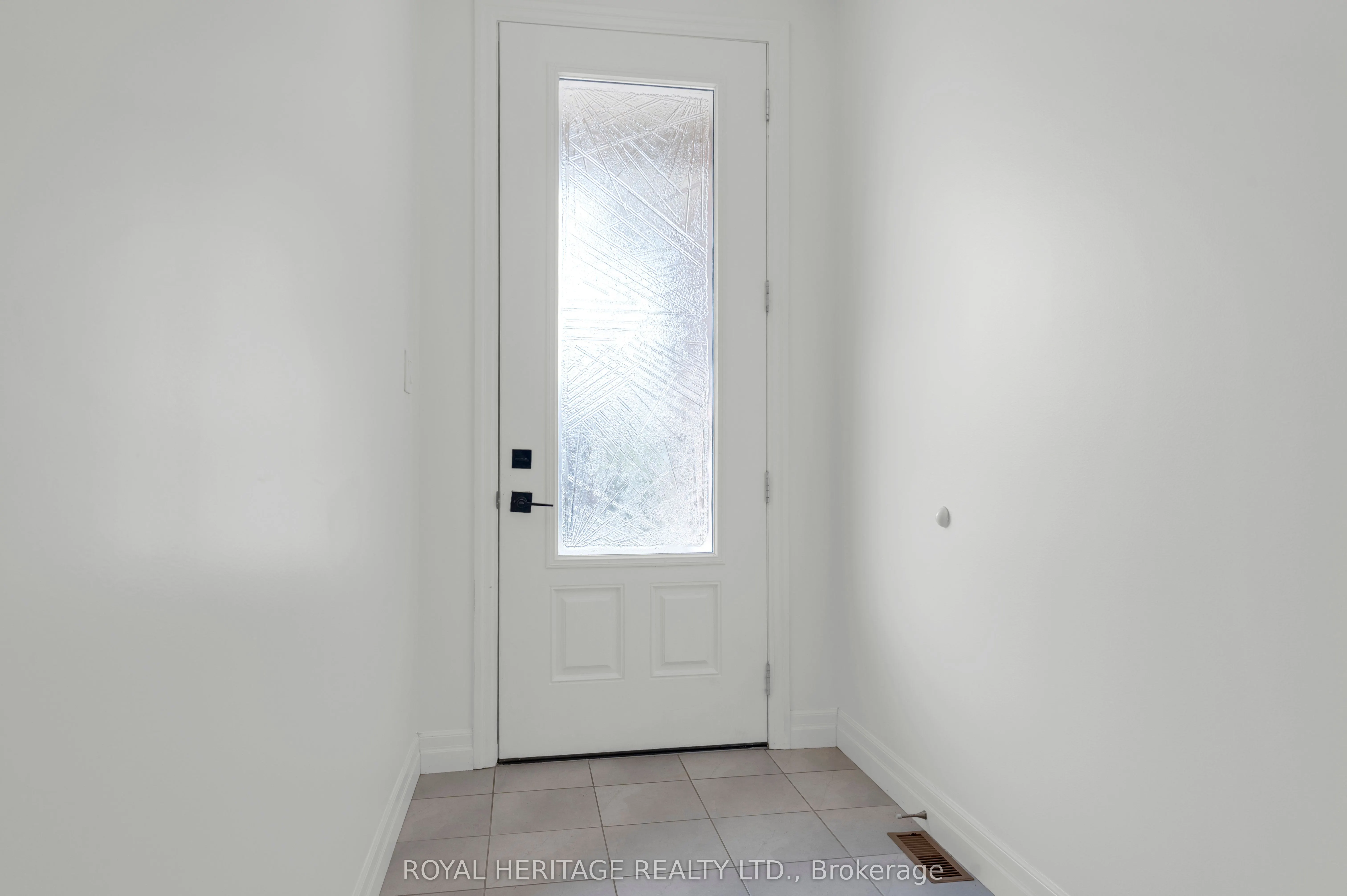 4 Kingfisher Drive