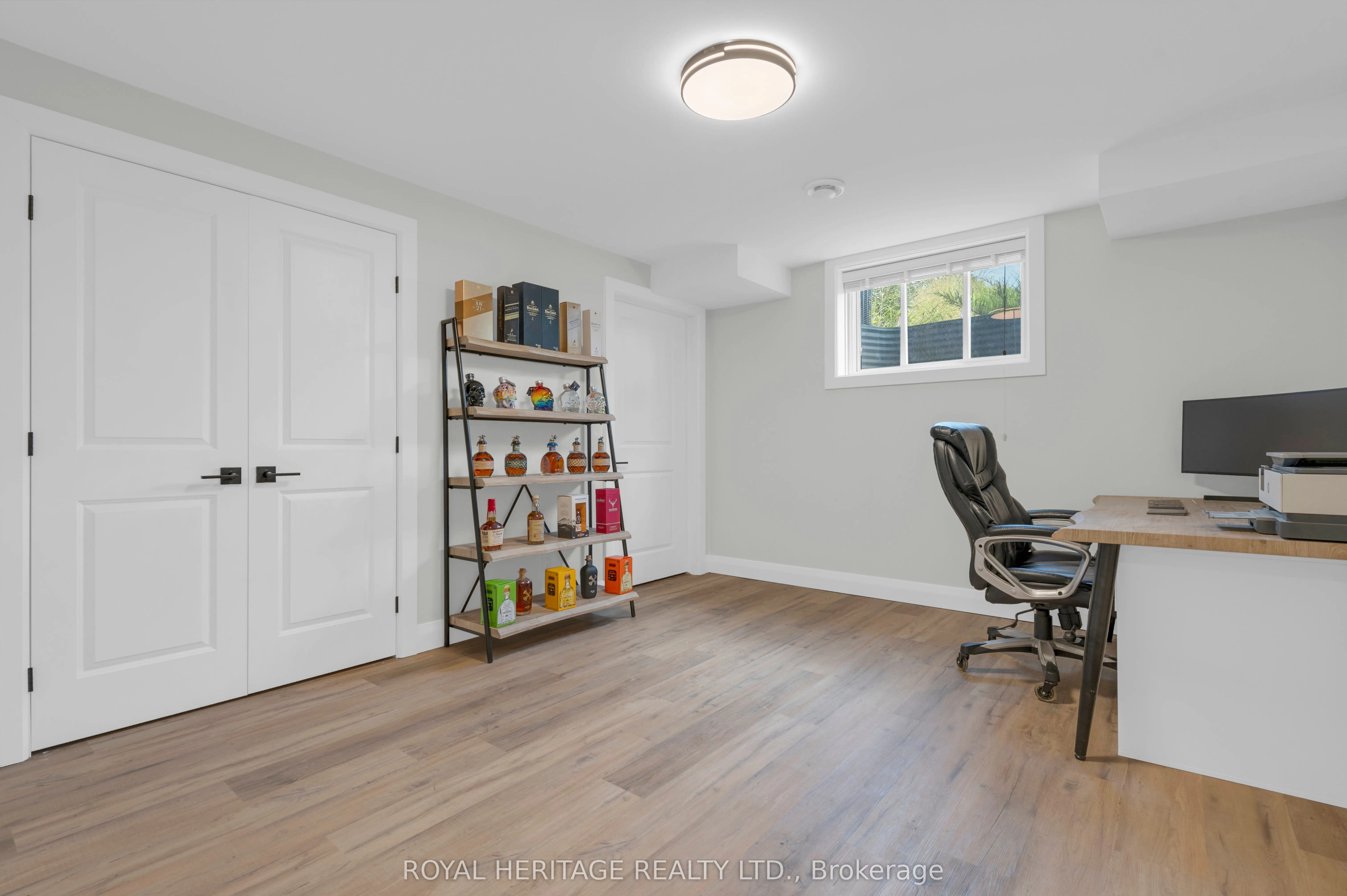 4 Kingfisher Drive