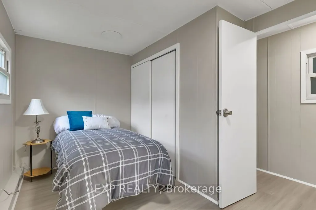 64 Vanier Road