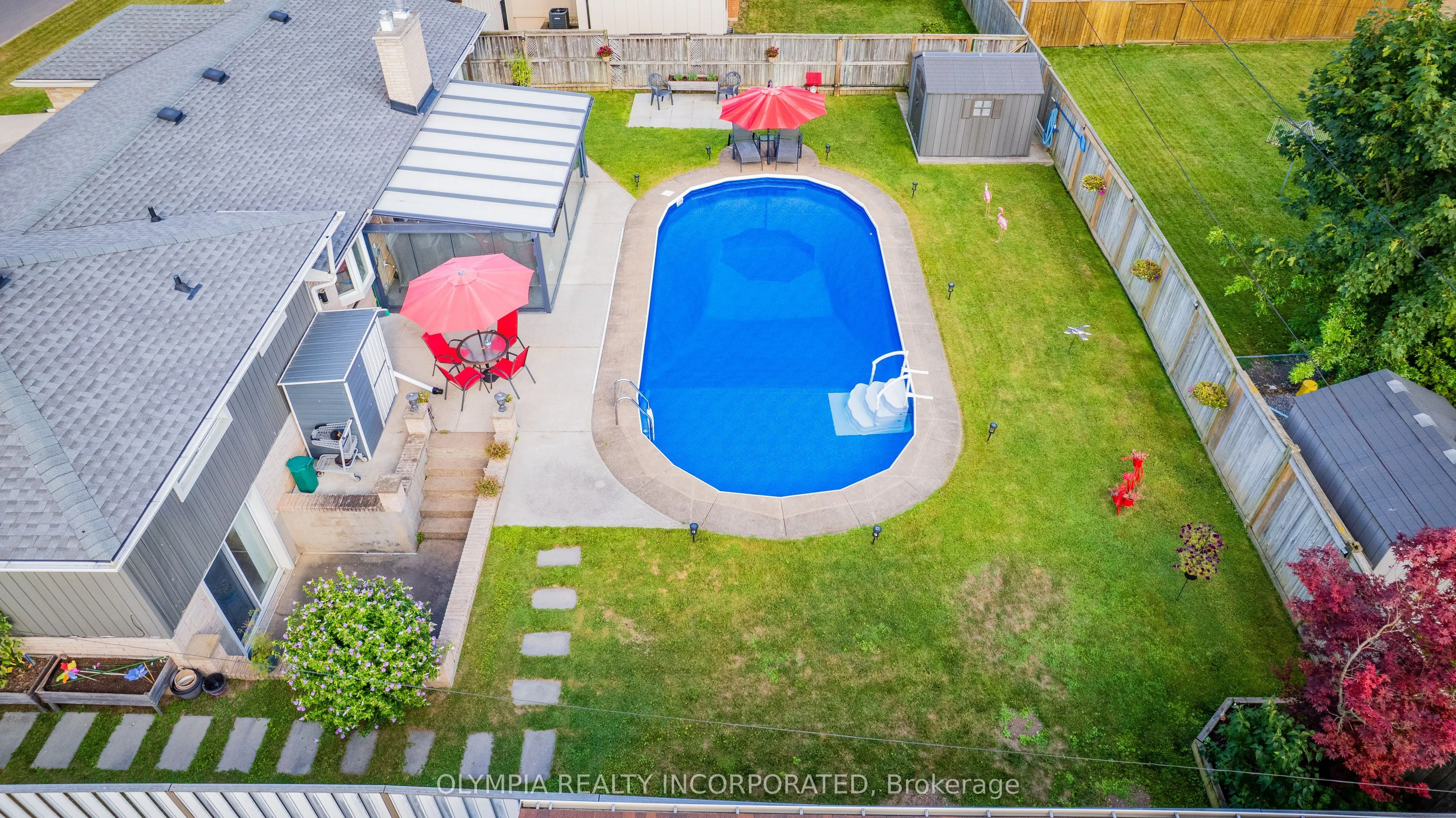 8133 Sarah Street