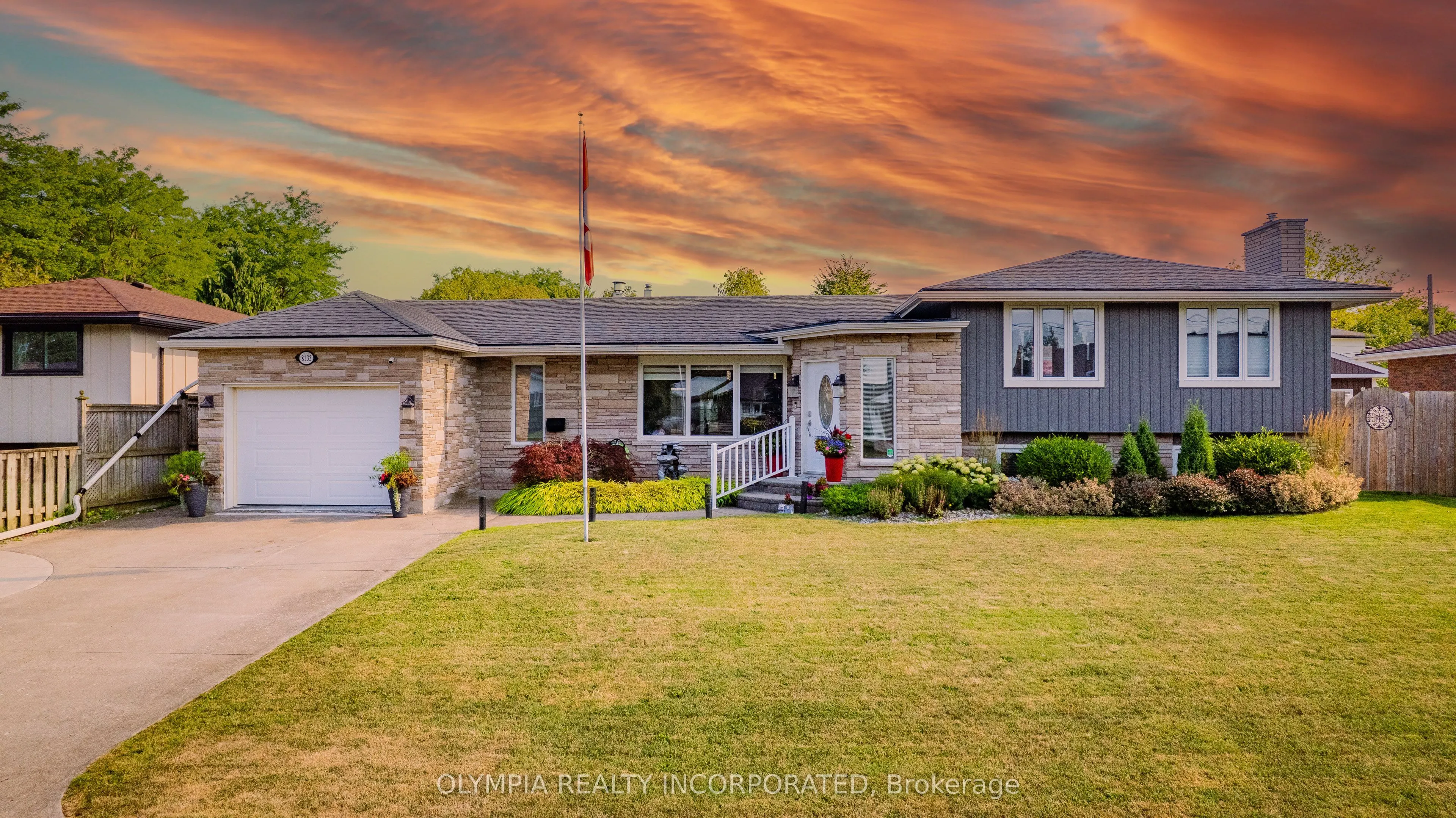 8133 Sarah Street