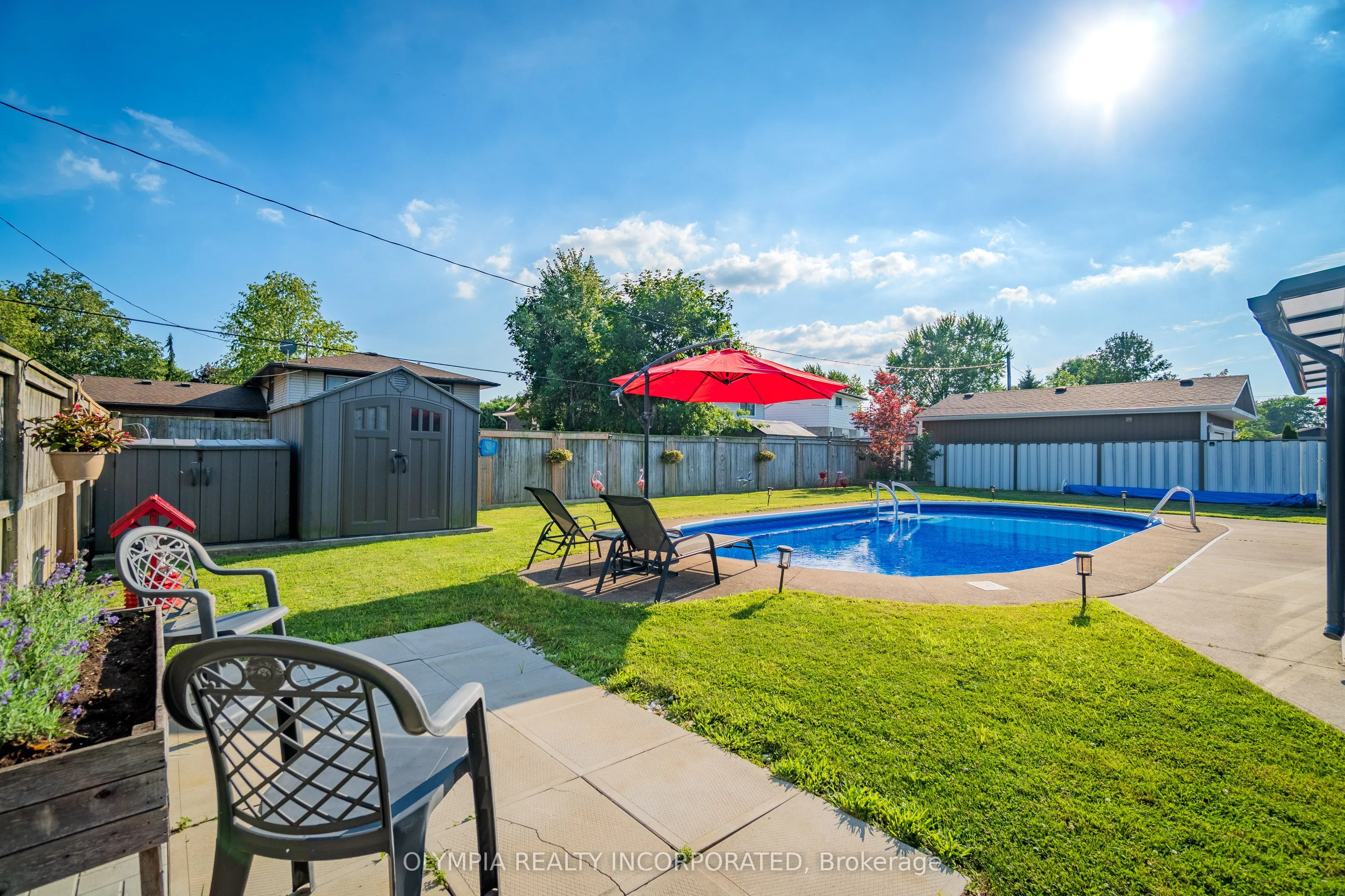 8133 Sarah Street