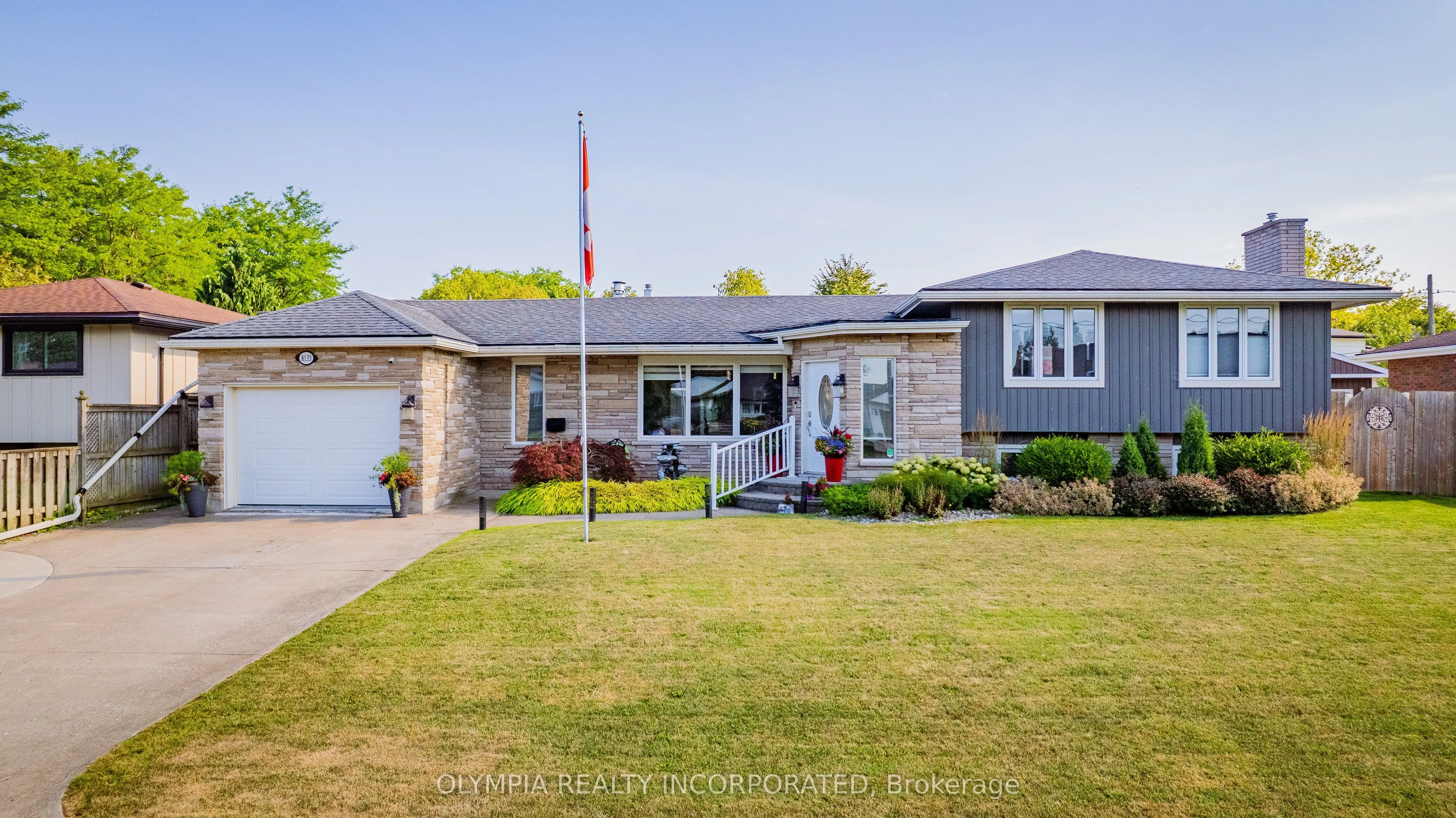 8133 Sarah Street