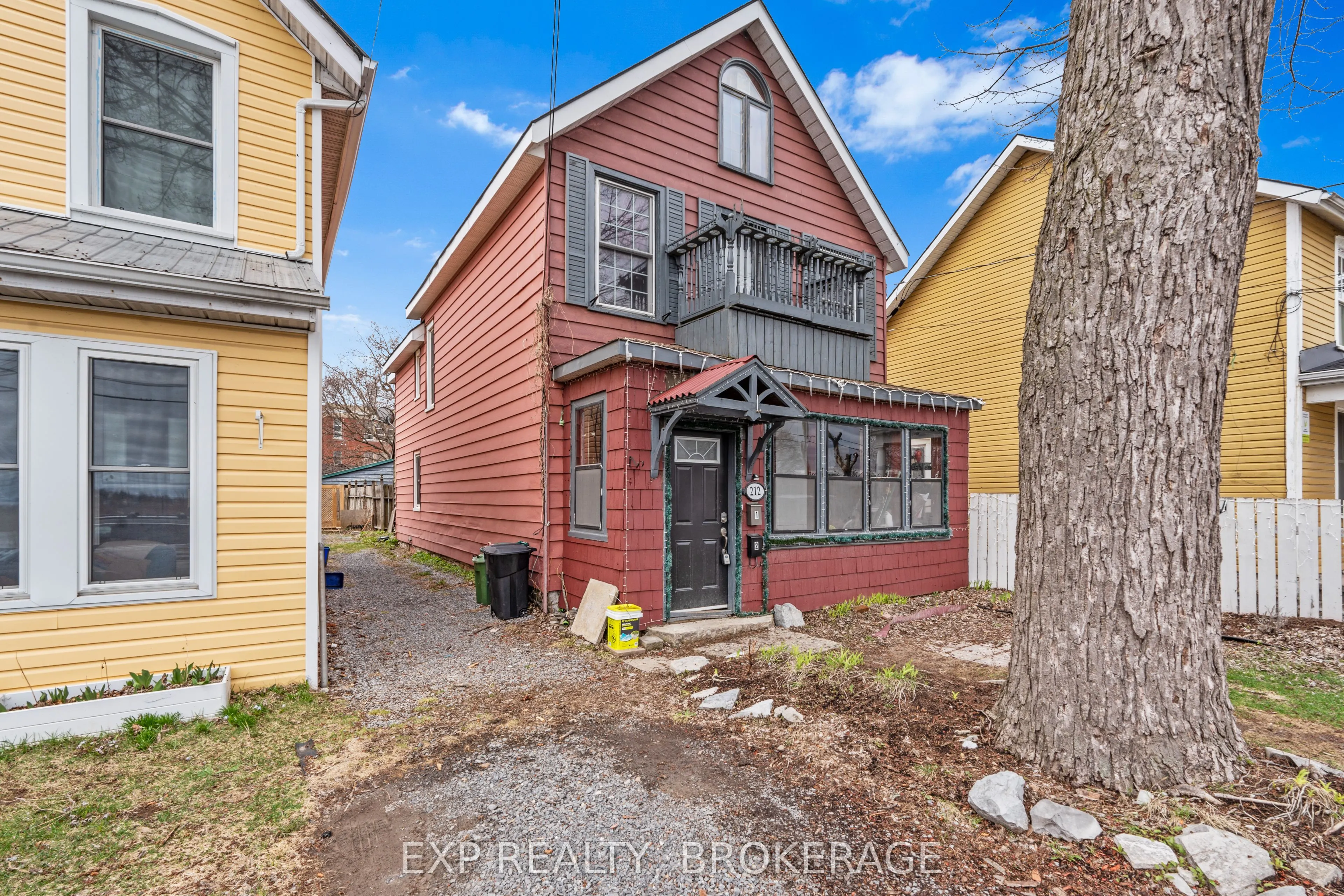 212 RIDEAU Street