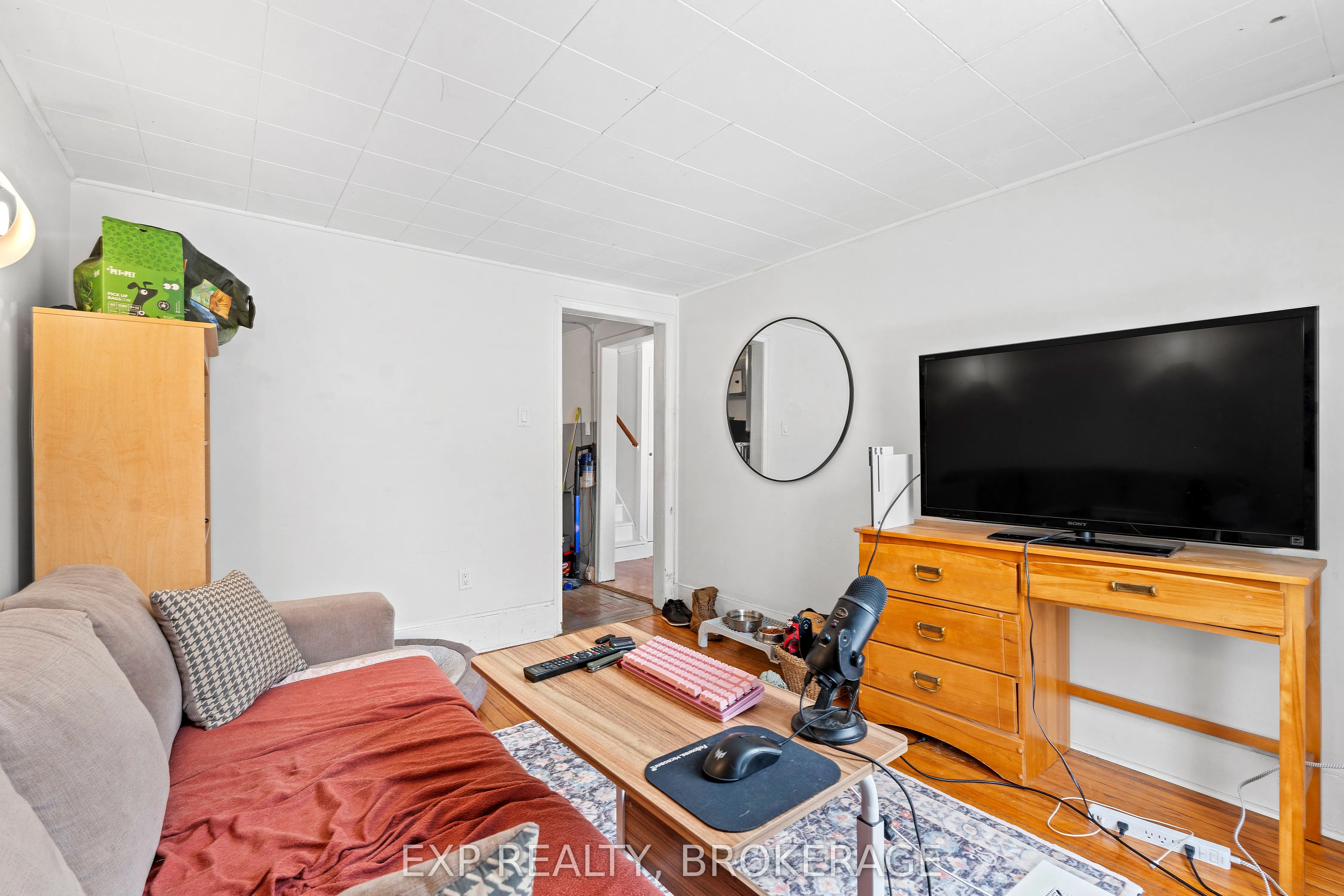 212 RIDEAU Street