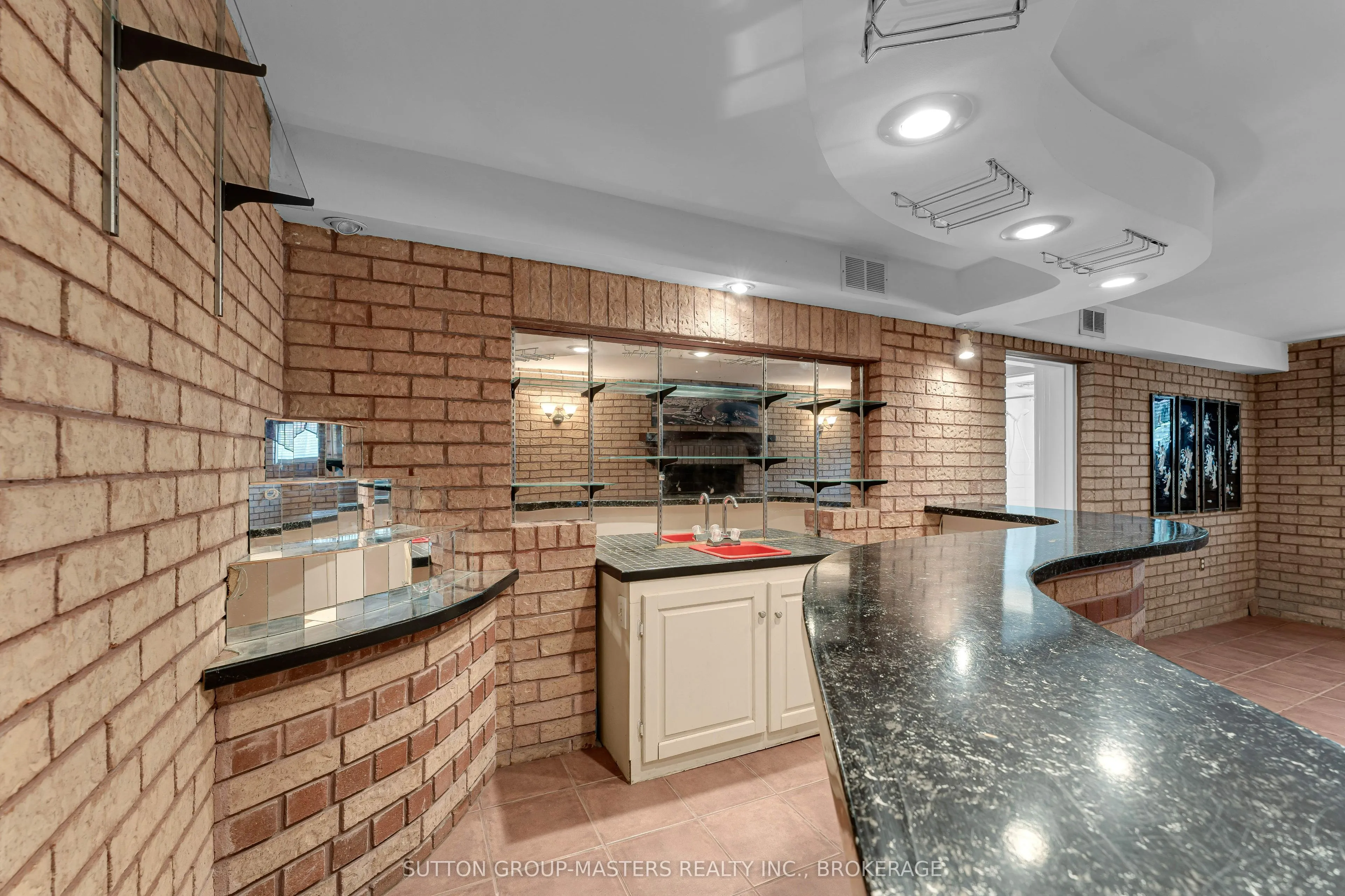 14 Baker Street