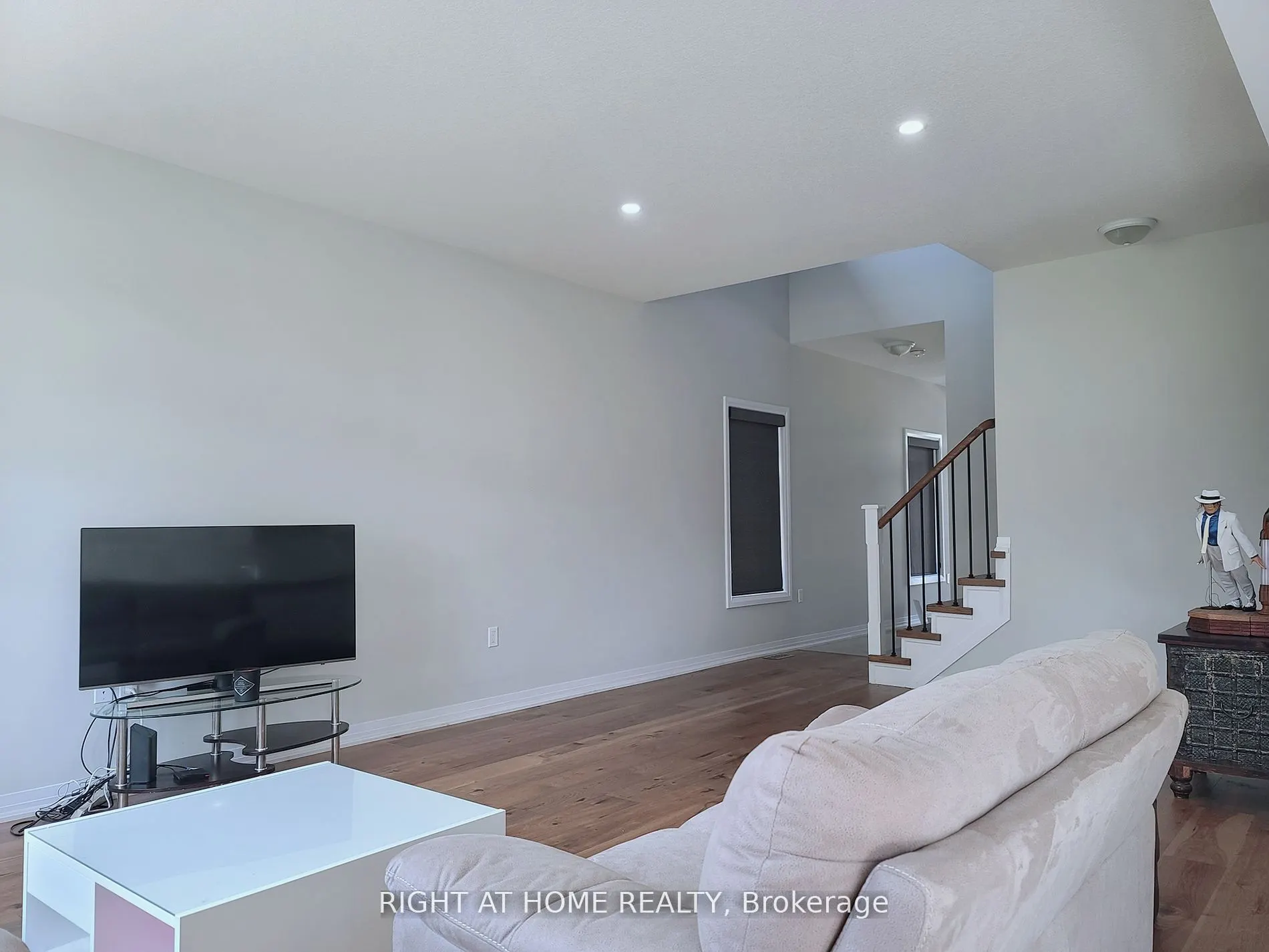 533A Grey Street
