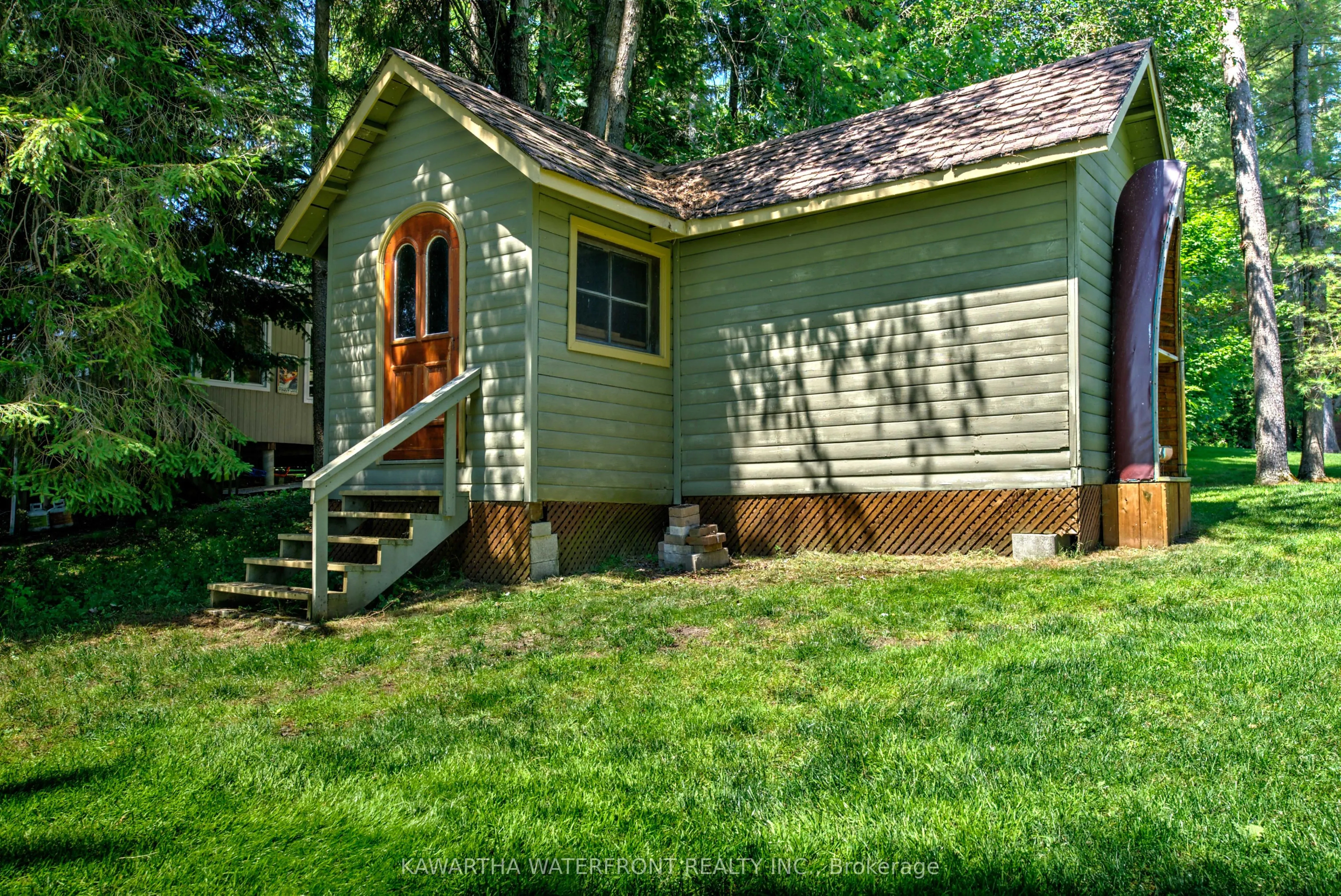 24 Courtland Road