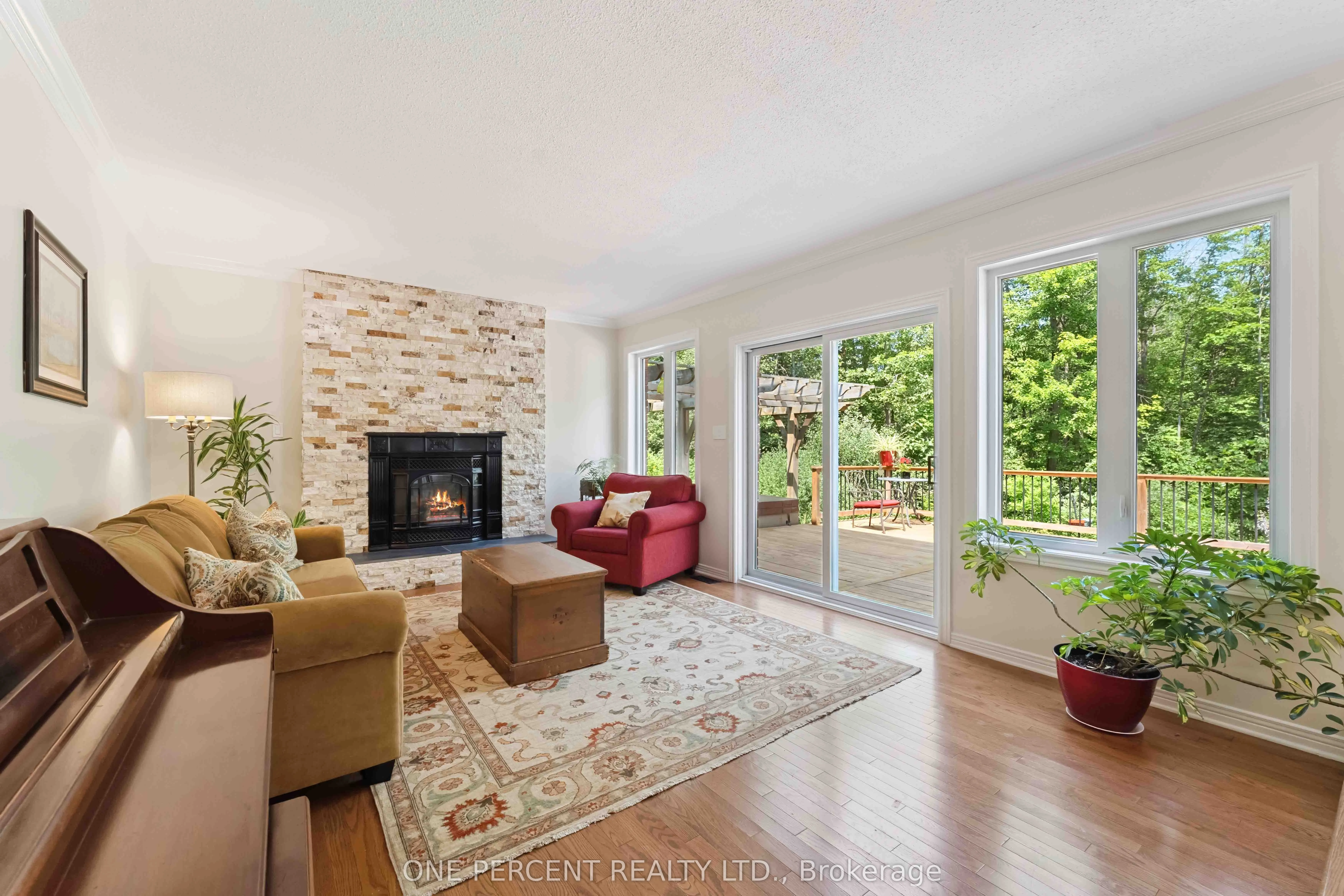 100 JOHN ASELFORD Drive