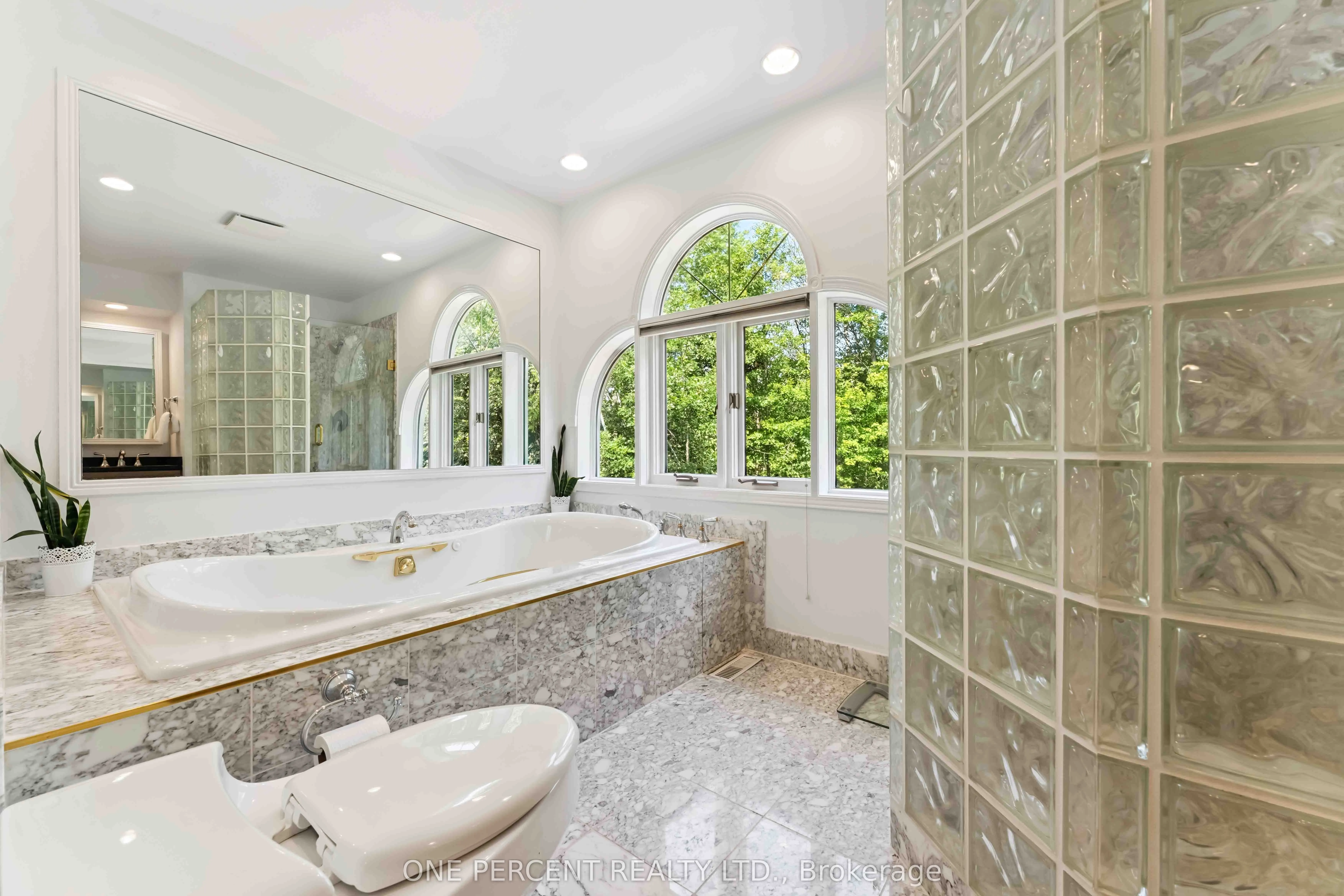 100 JOHN ASELFORD Drive