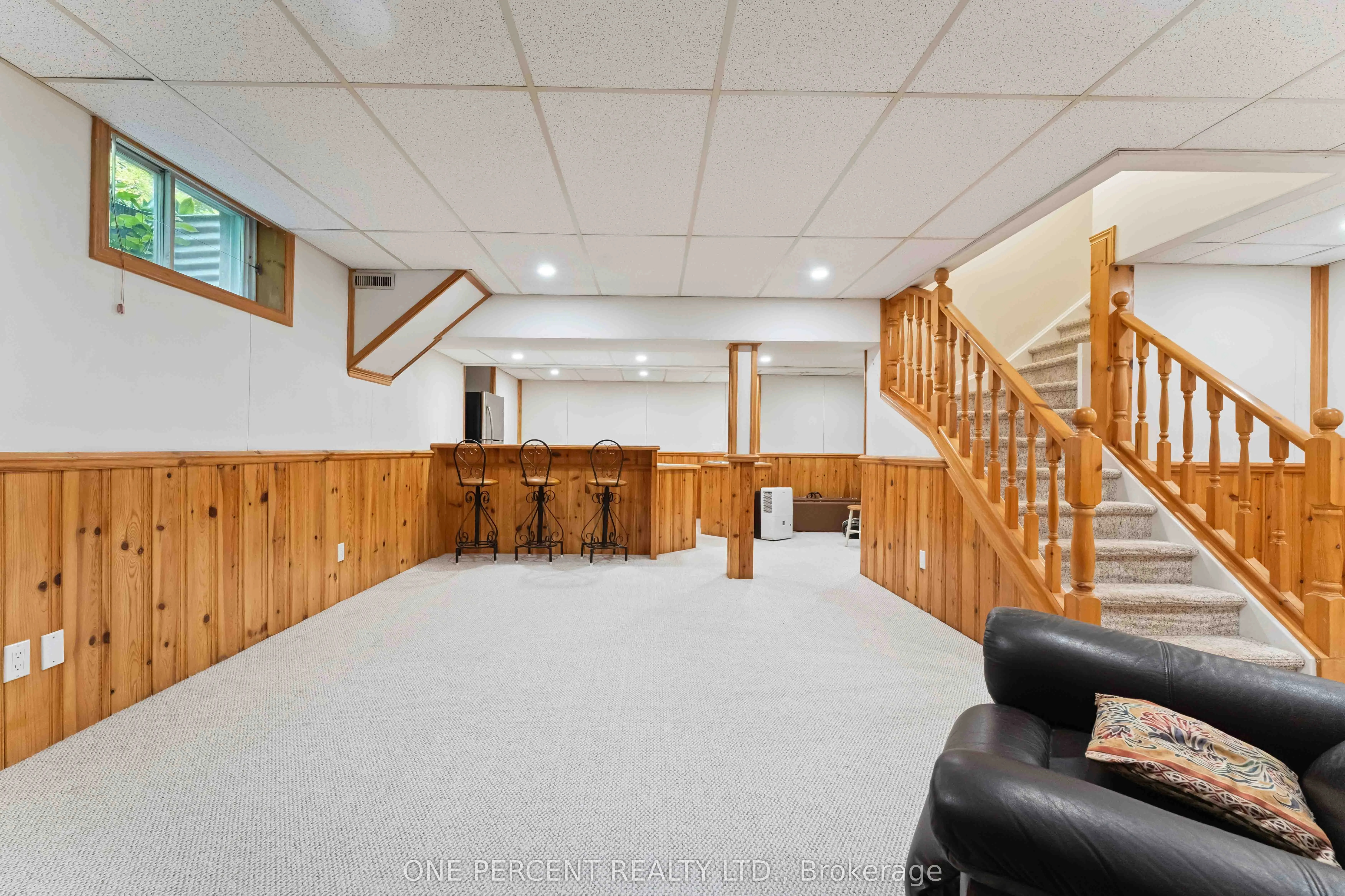 100 JOHN ASELFORD Drive