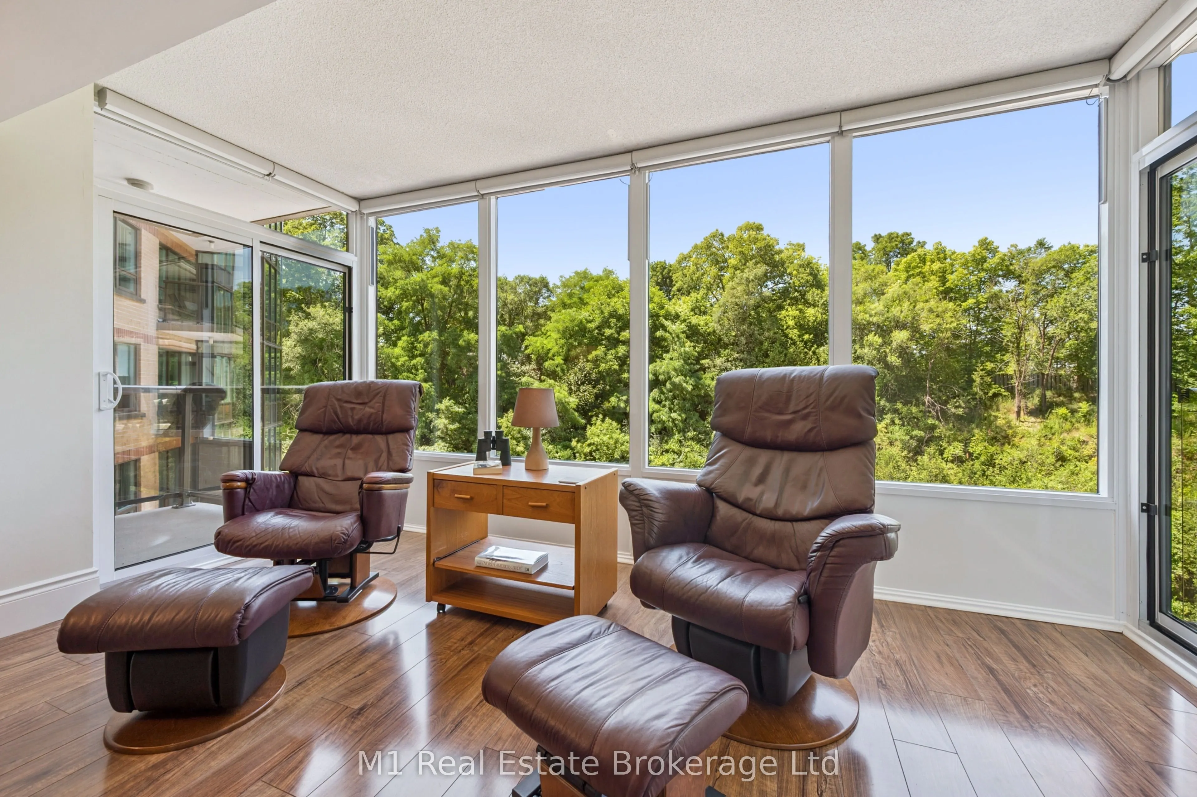 237 King Street W, #506