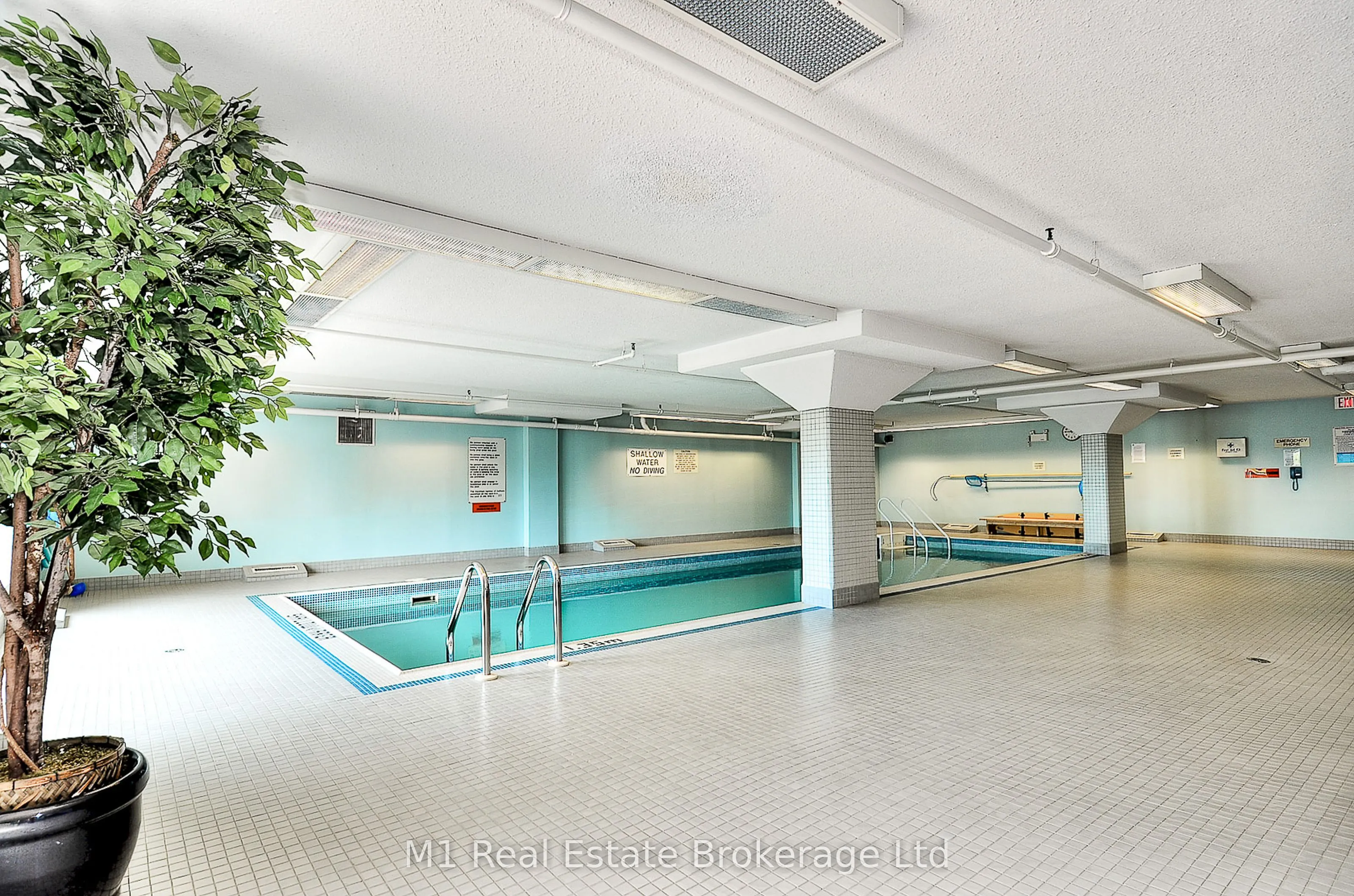 237 King Street W, #506
