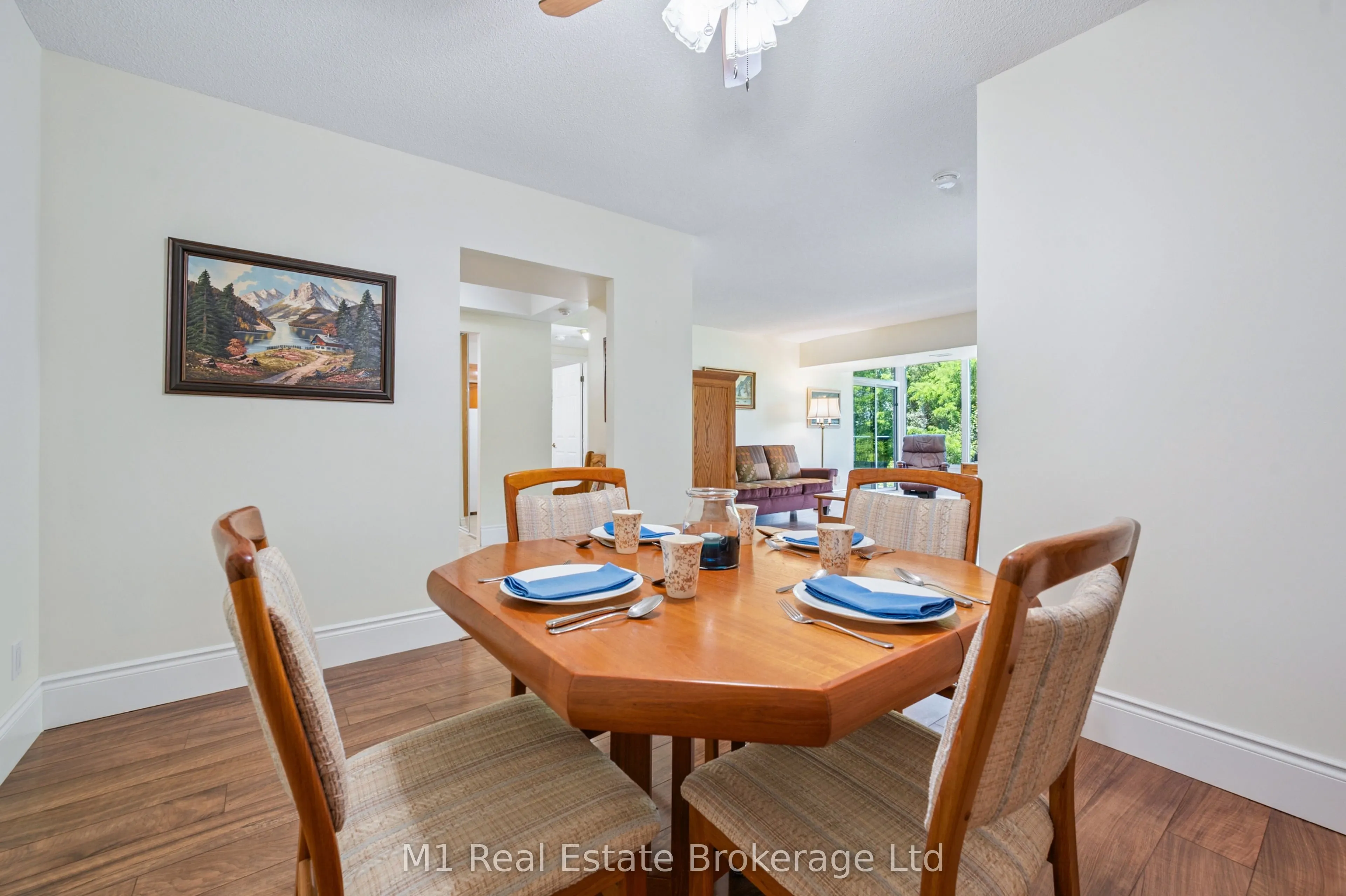 237 King Street W, #506