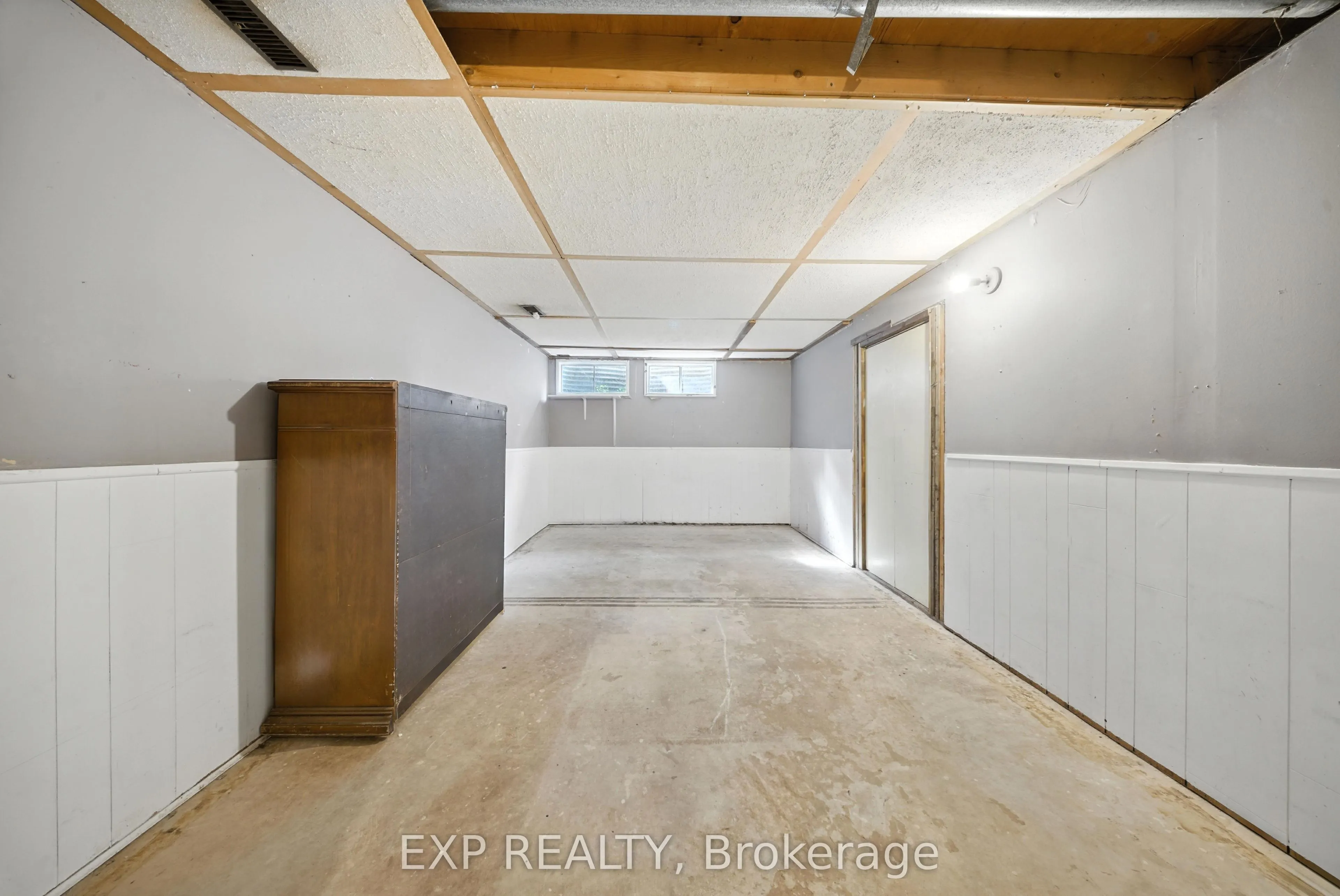 8 Woods End