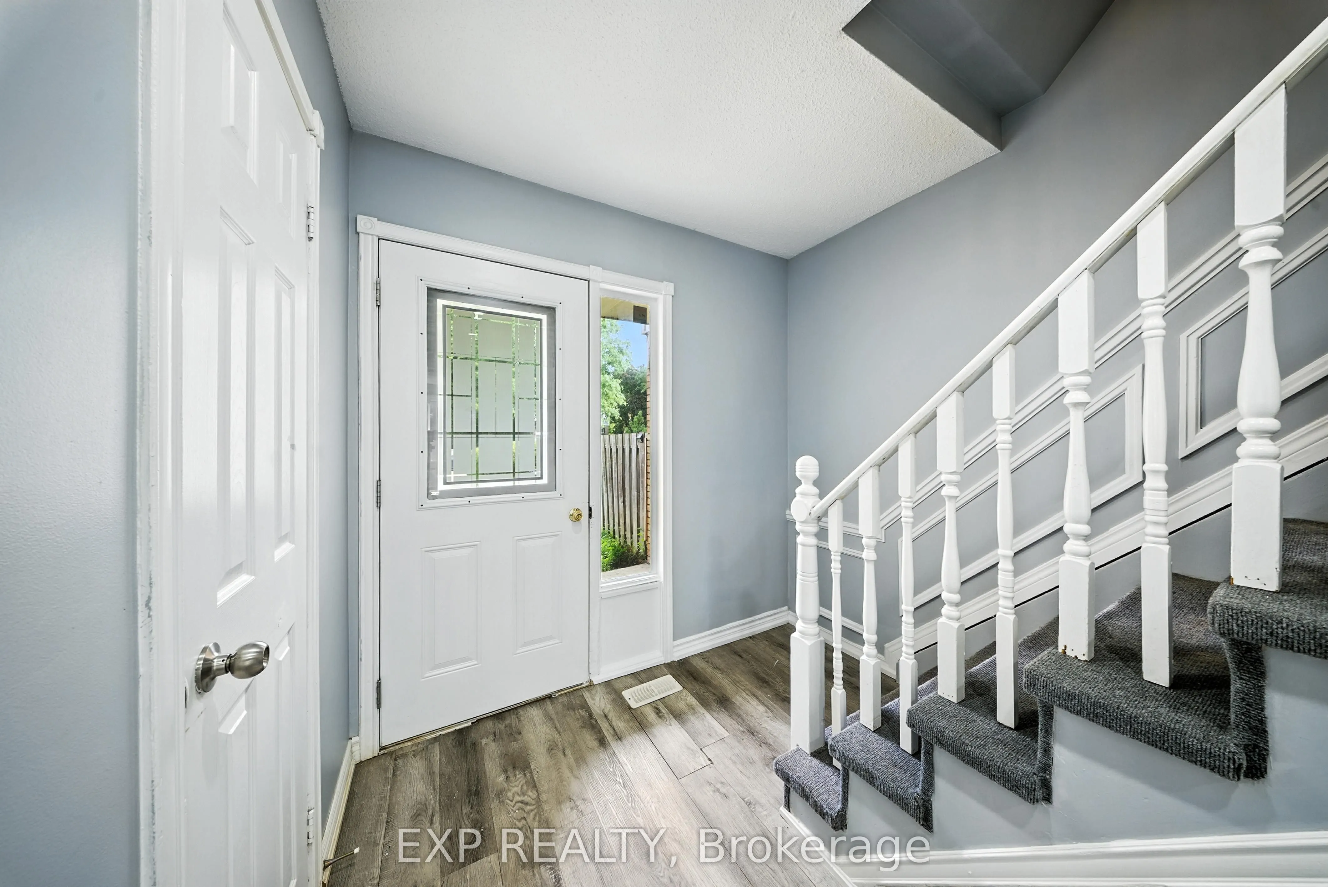 8 Woods End