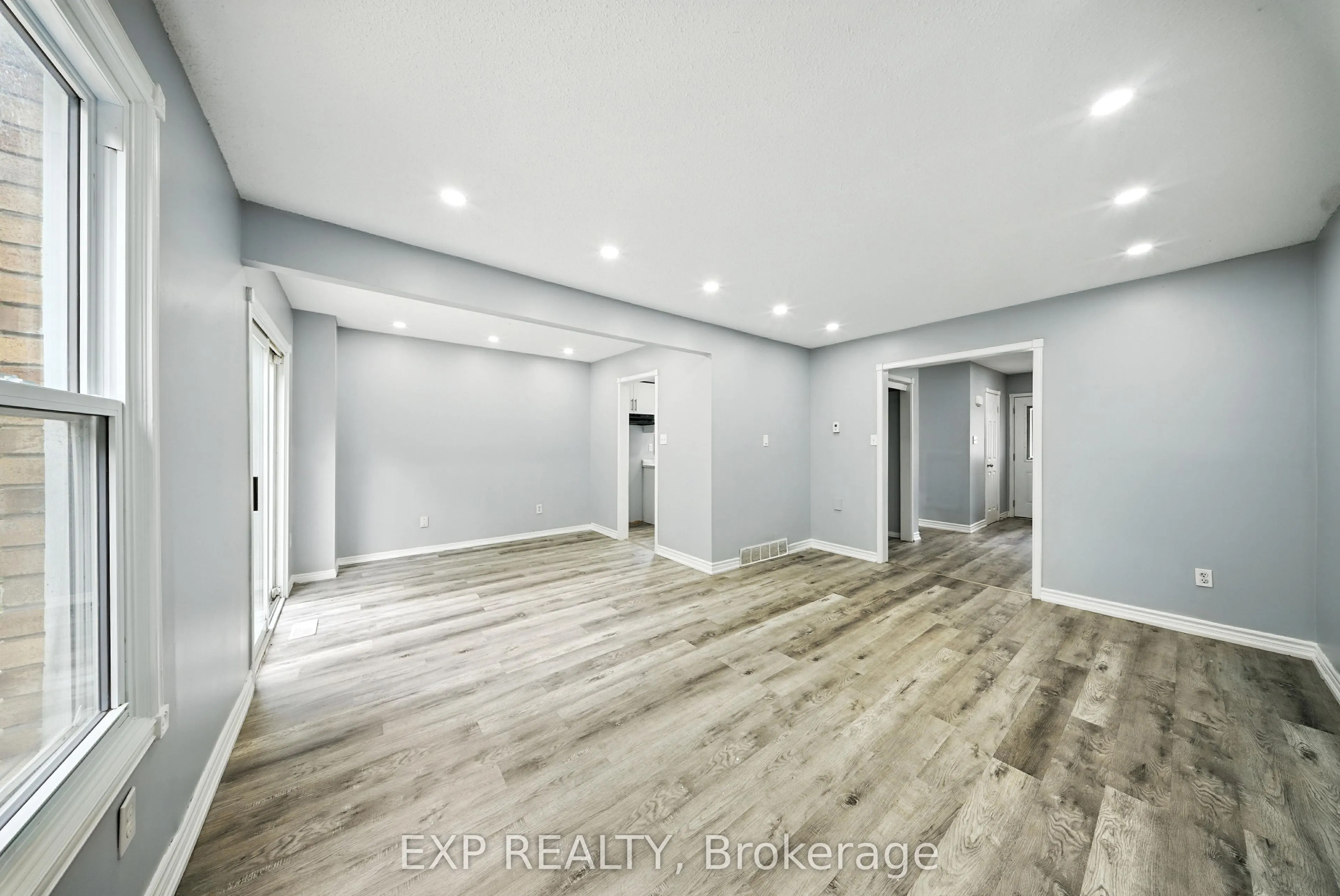 8 Woods End