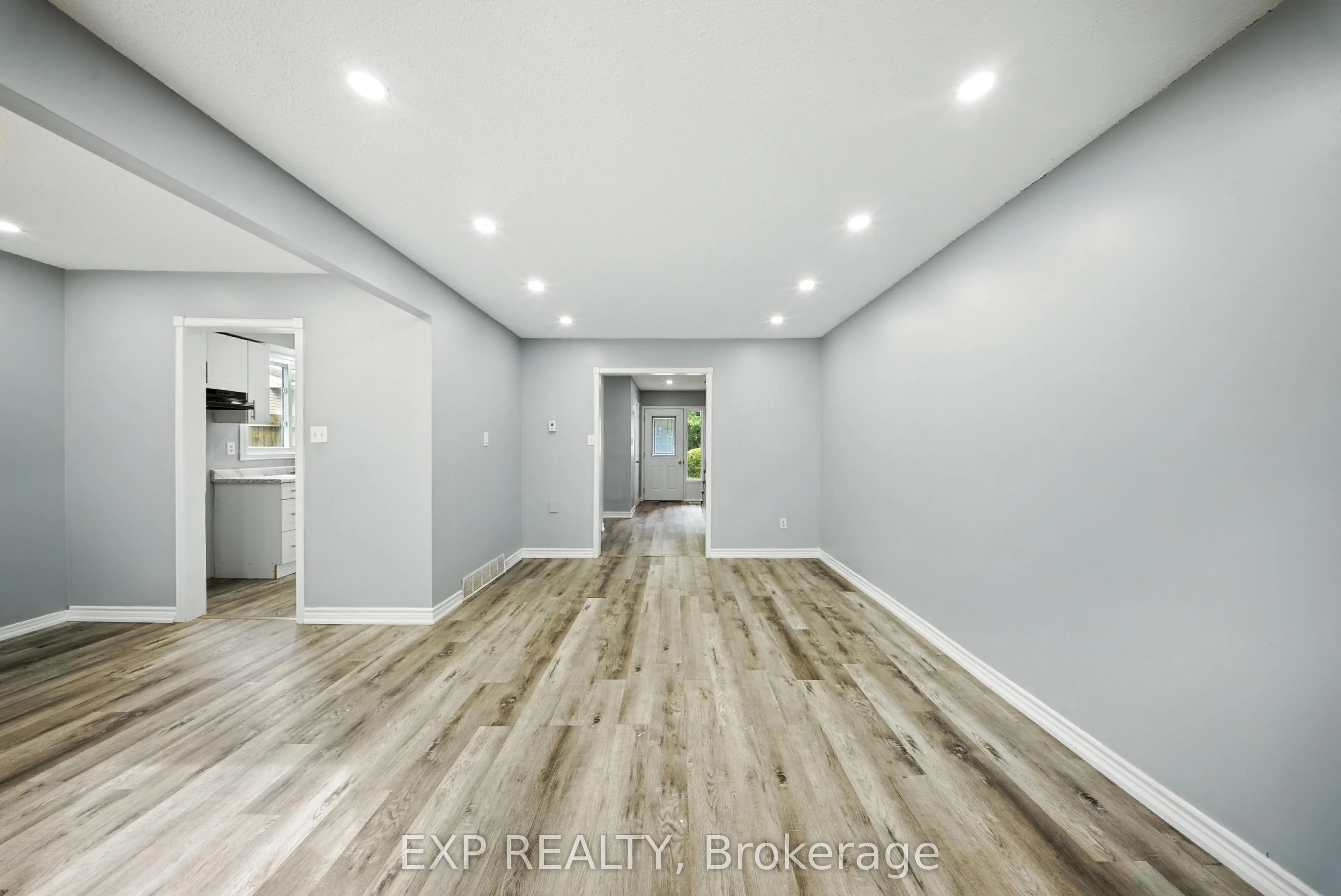 8 Woods End