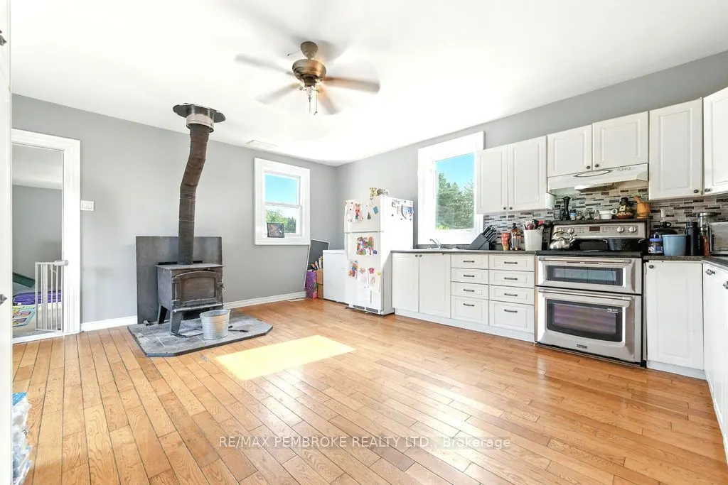 1298 Black Bay Road