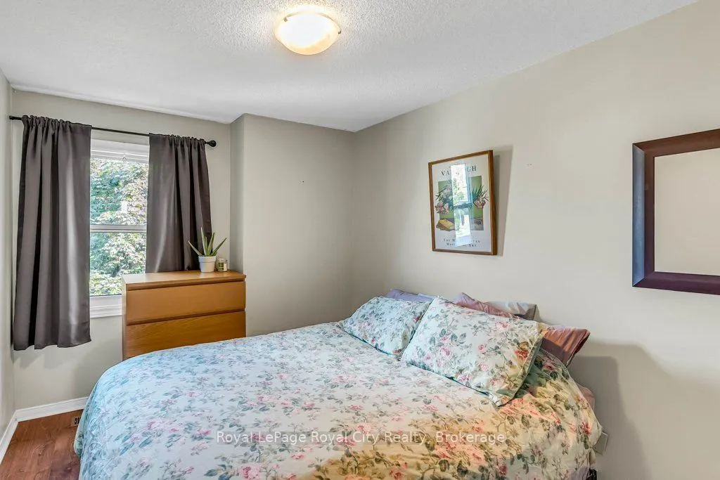 240 London Road W, #38
