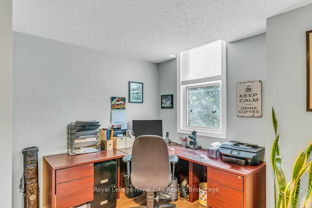 240 London Road W, #38