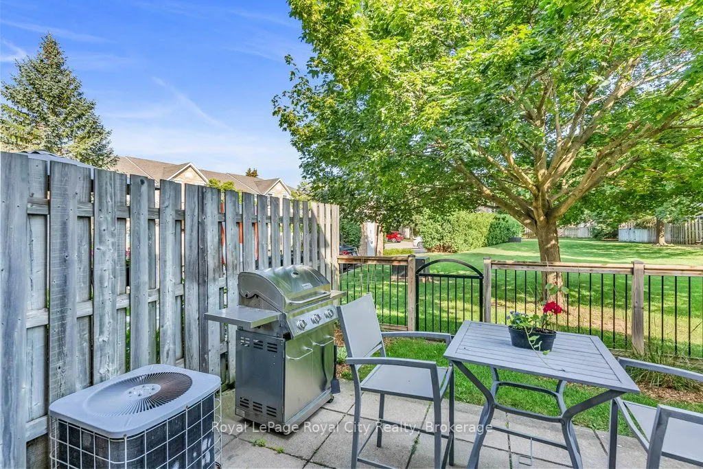 240 London Road W, #38