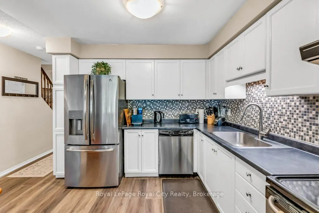 240 London Road W, #38