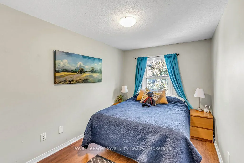 240 London Road W, #38