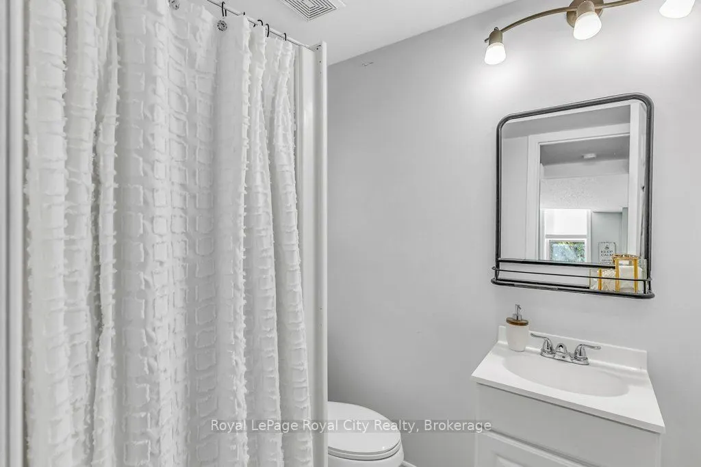 240 London Road W, #38
