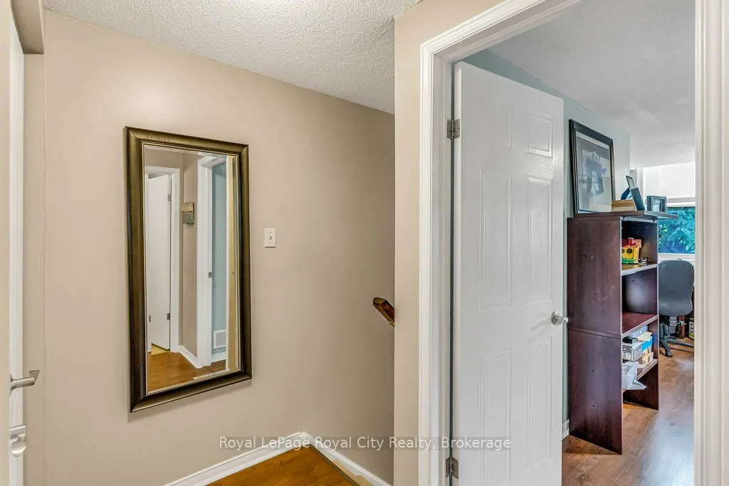 240 London Road W, #38