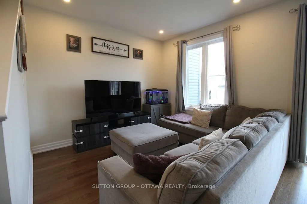 303 Rue De L Etang Street