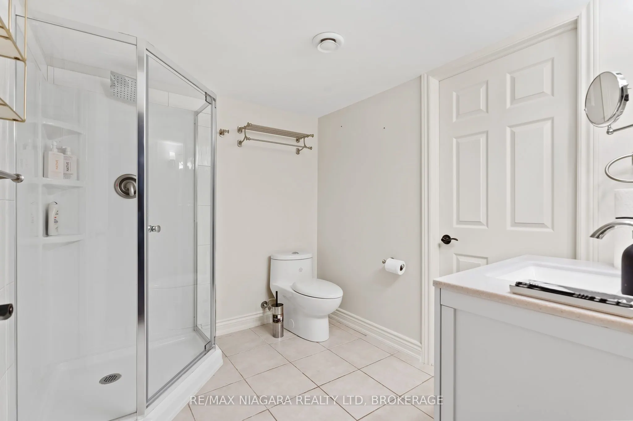 1427 Niagara Stone Road