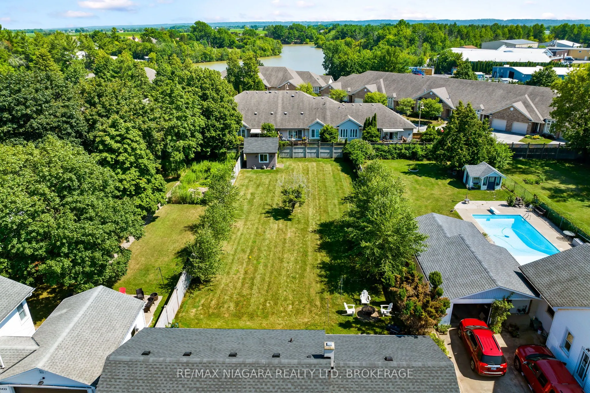 1427 Niagara Stone Road