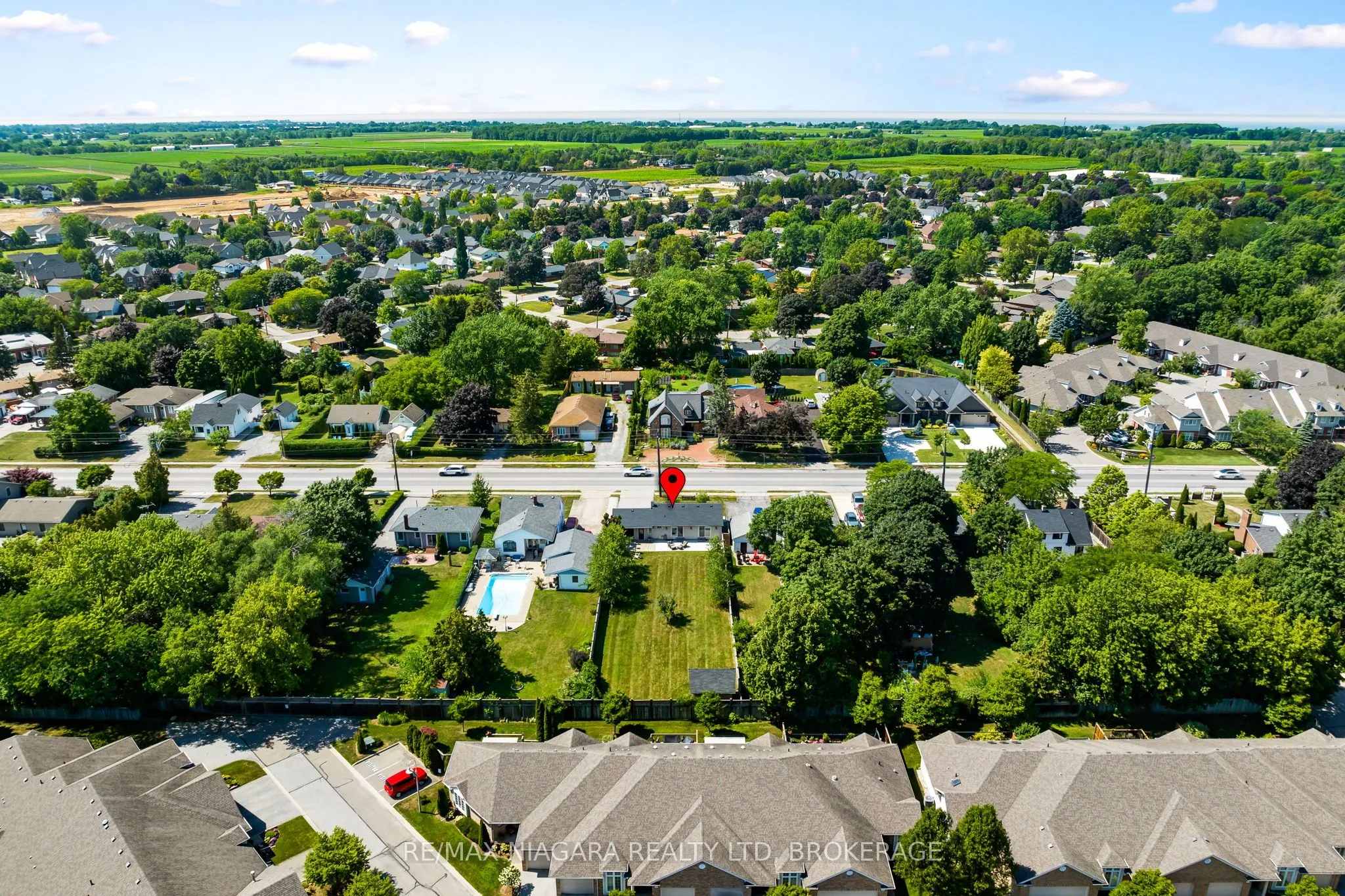1427 Niagara Stone Road