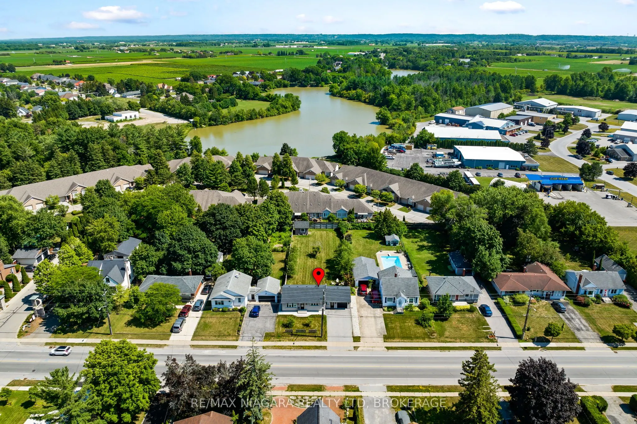 1427 Niagara Stone Road