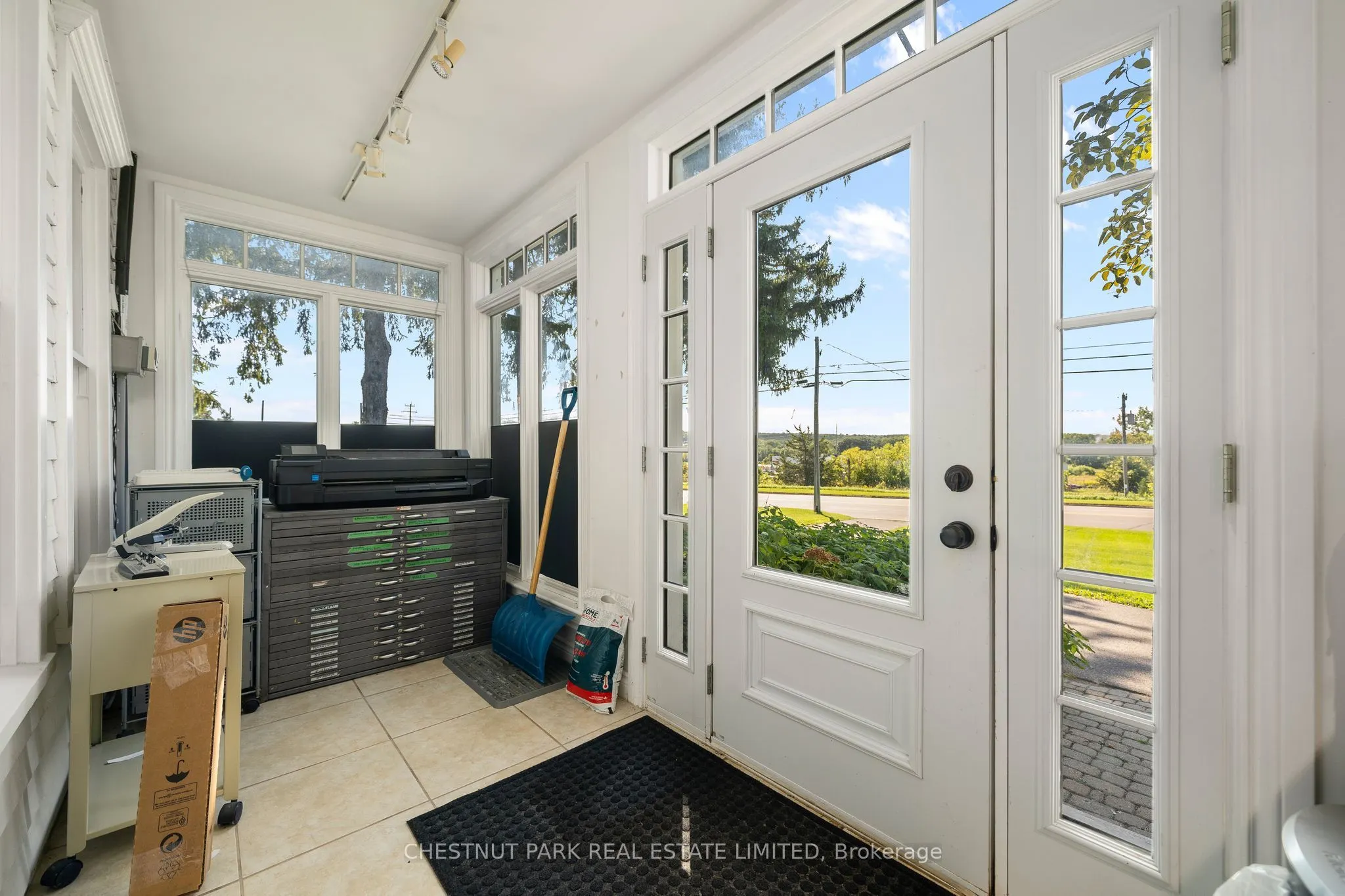 13360 Loyalist Parkway